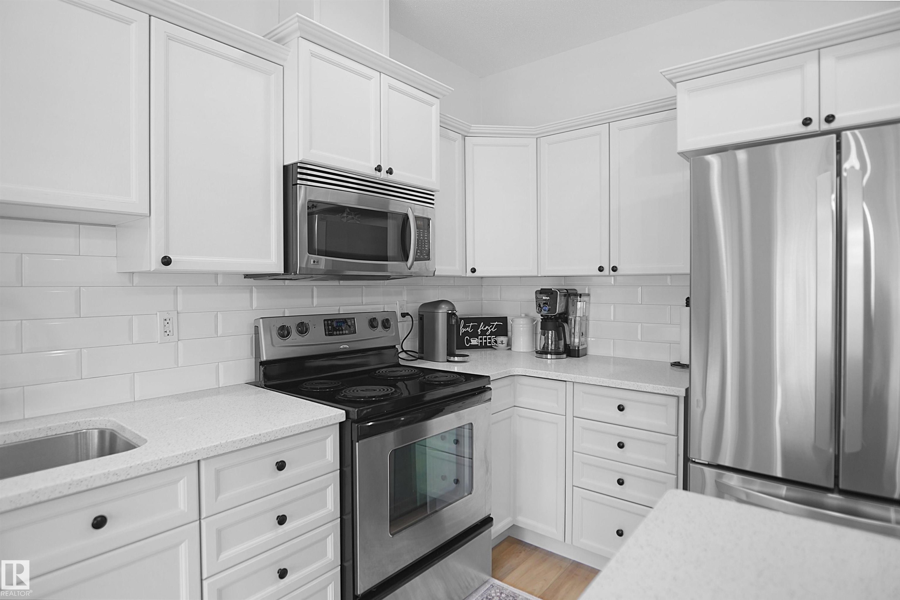 #53 13825 155 Av Nw, Edmonton, AB
