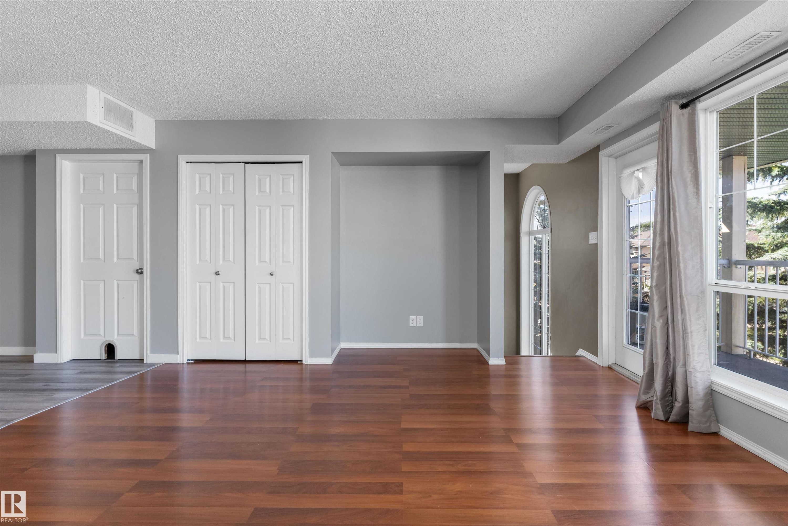 2947 26 Street Nw, Edmonton, AB