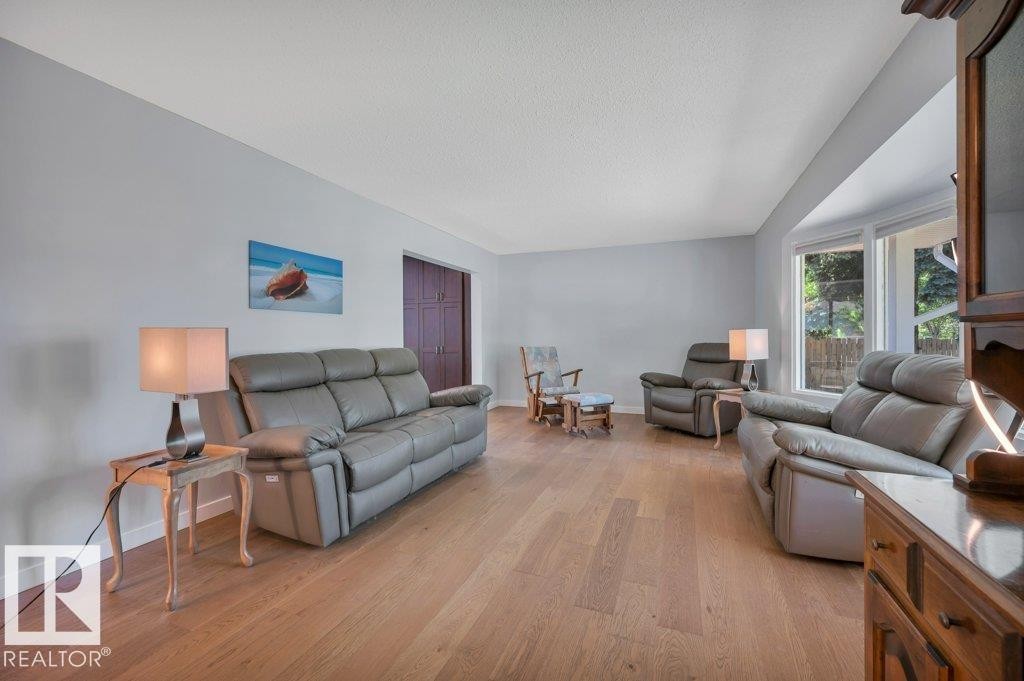 16211 78 Avenue Nw, Edmonton, AB