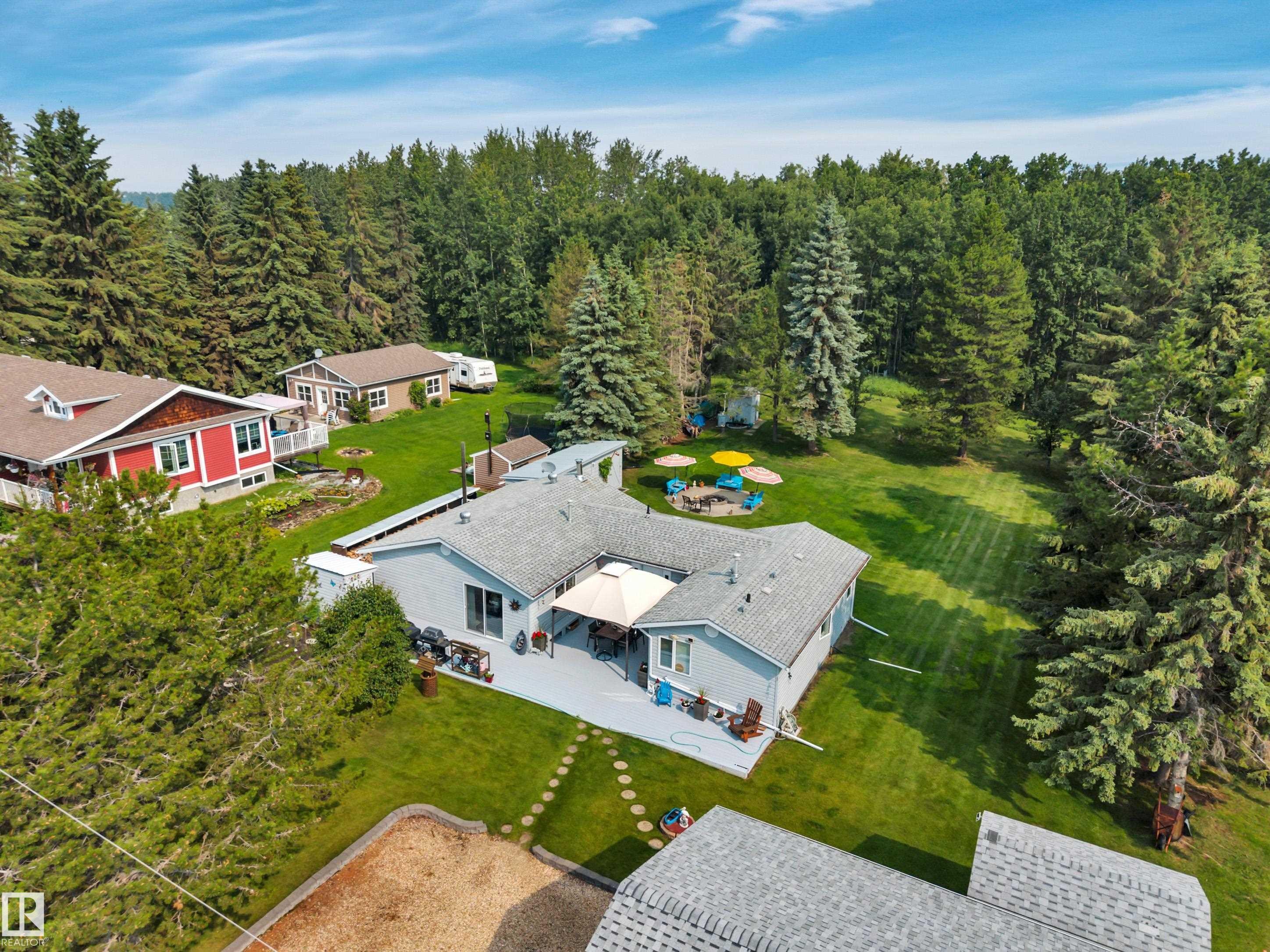 76 Buskmose Drive, Rural Wetaskiwin County, AB