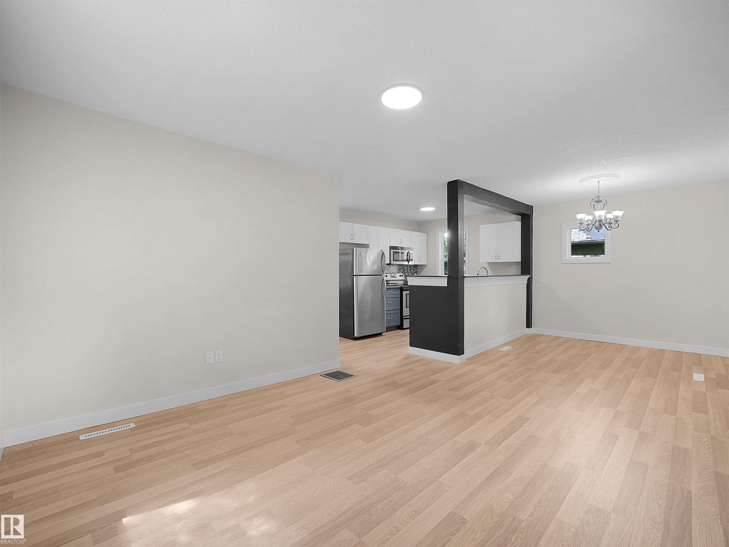 11918 86 Street Nw, Edmonton, AB