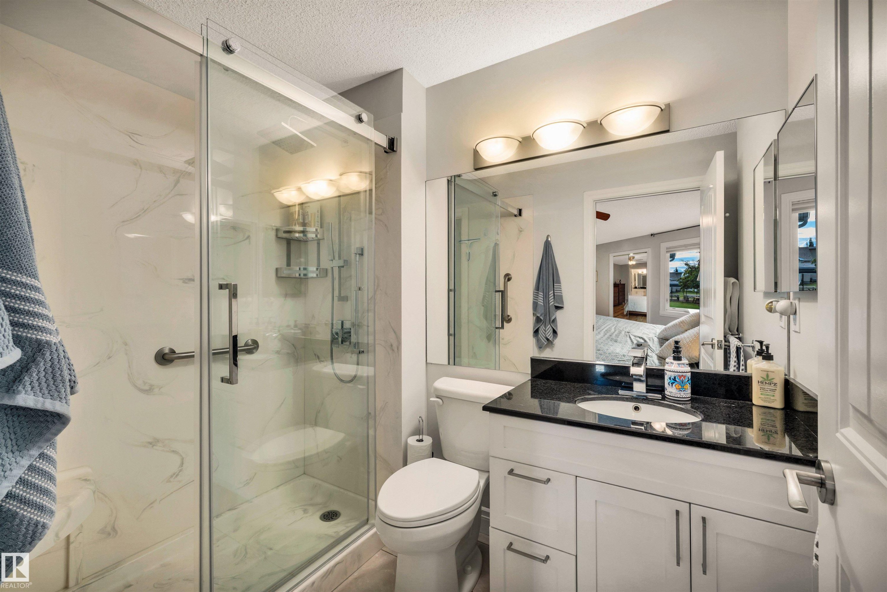 9958 176 Avenue Nw, Edmonton, AB