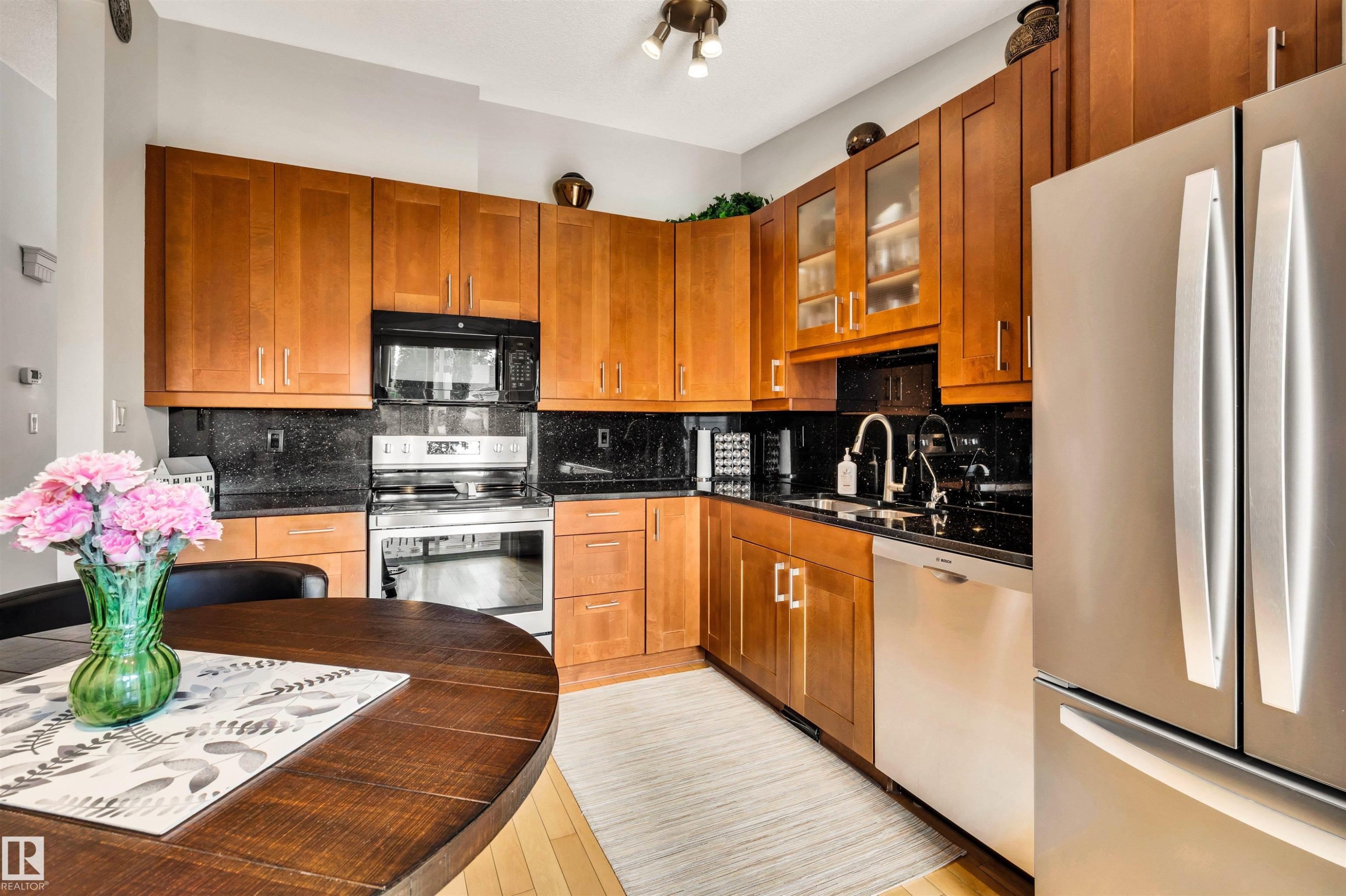 9958 176 Avenue Nw, Edmonton, AB