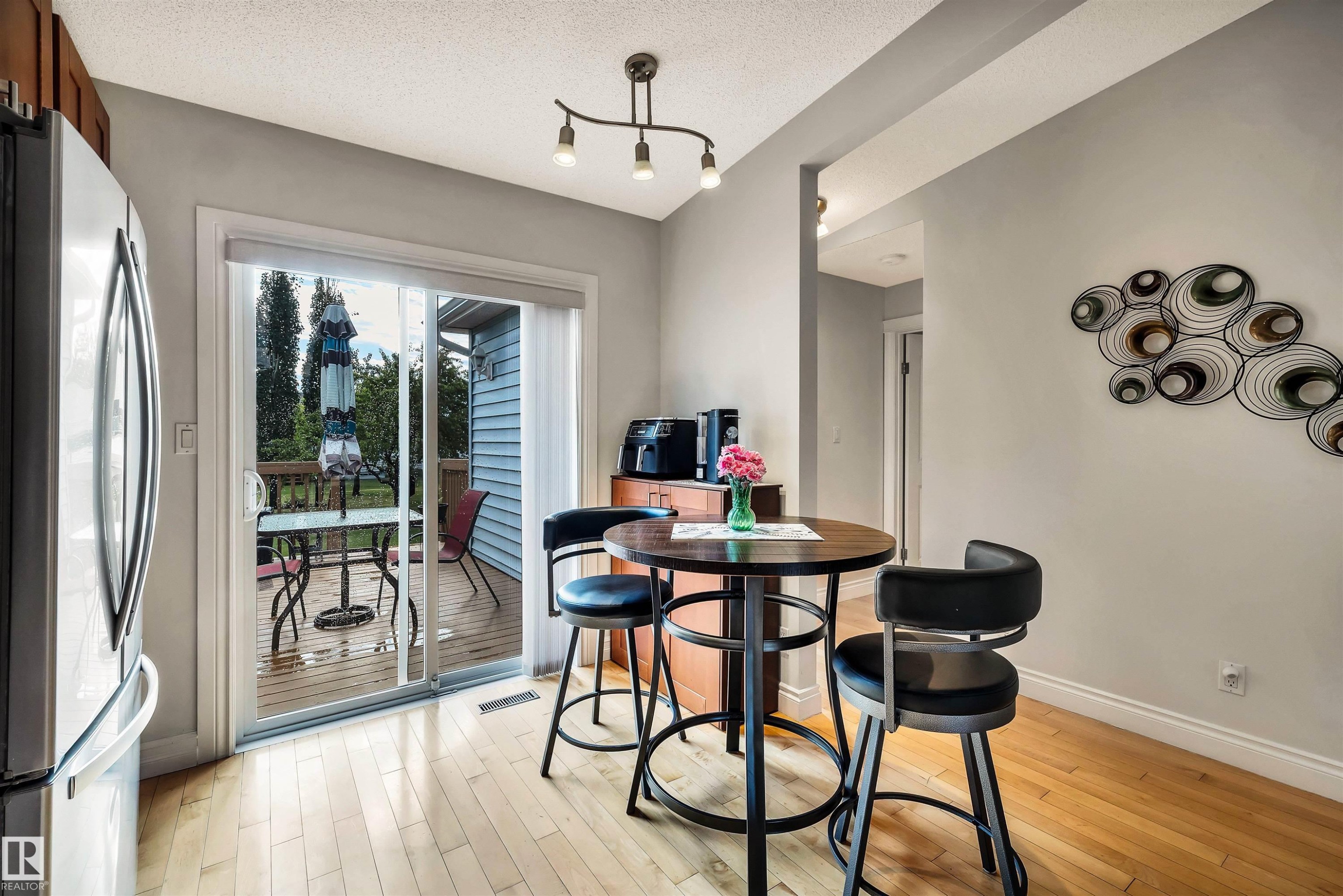 9958 176 Avenue Nw, Edmonton, AB