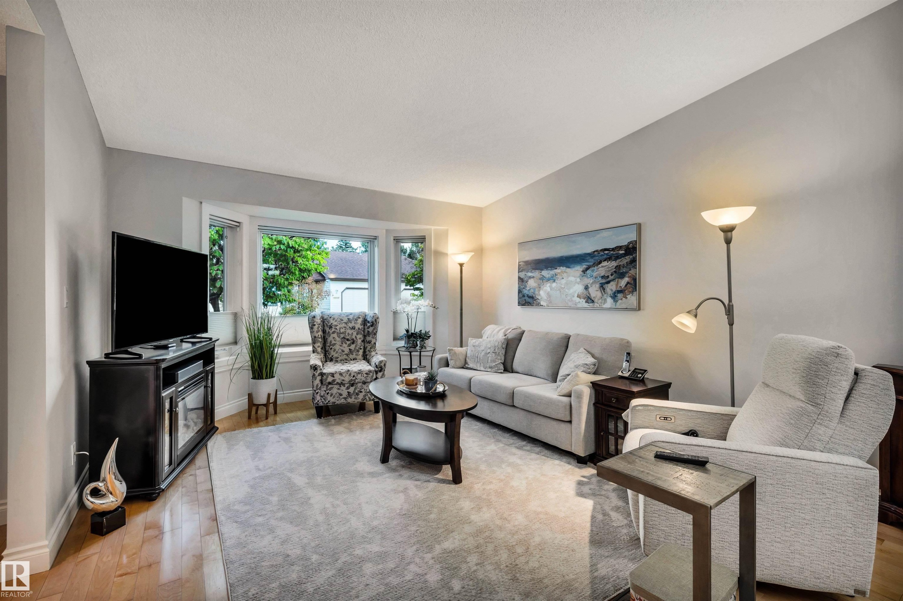 9958 176 Avenue Nw, Edmonton, AB