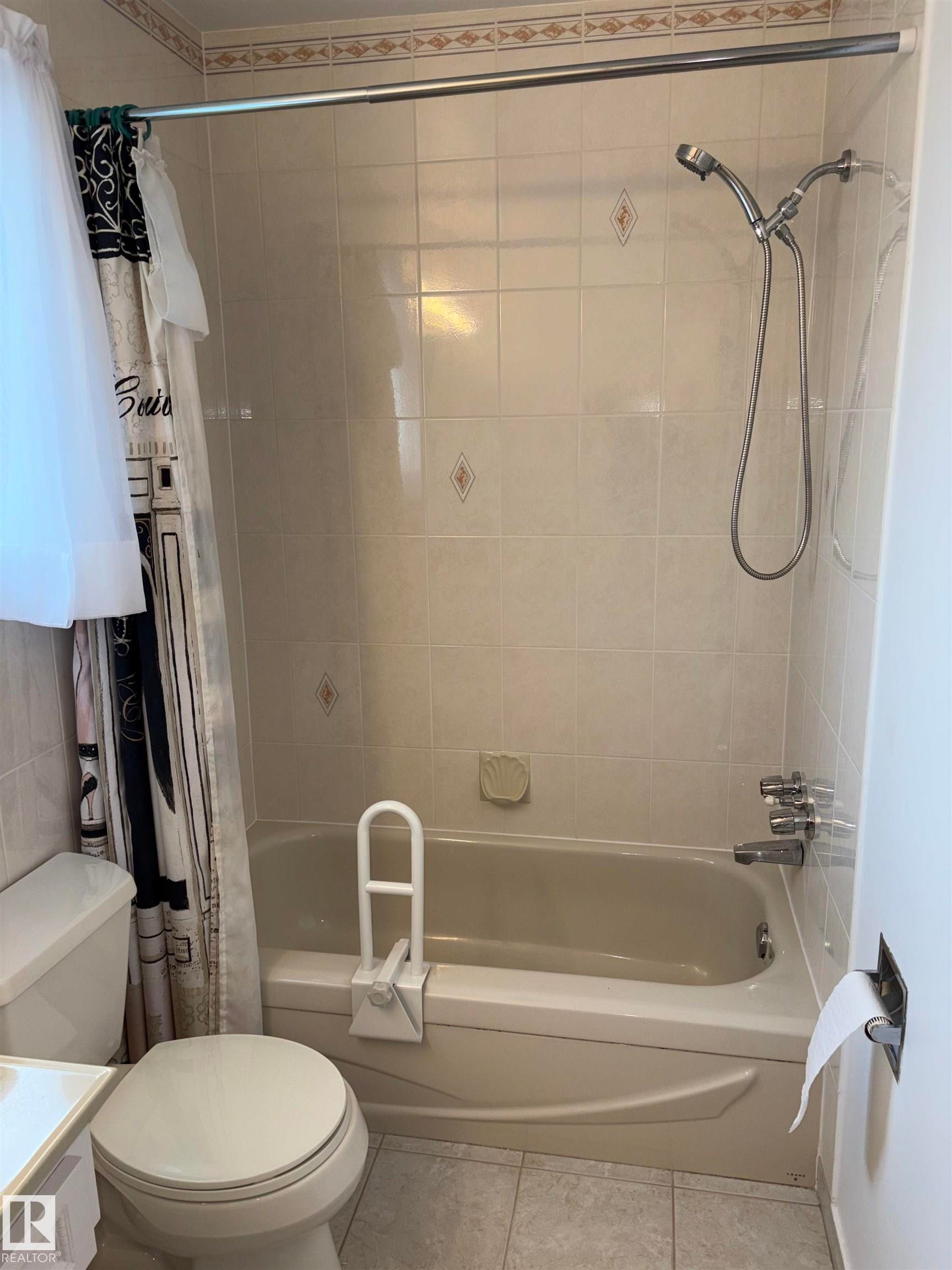 4027 74 Street Nw, Edmonton, AB