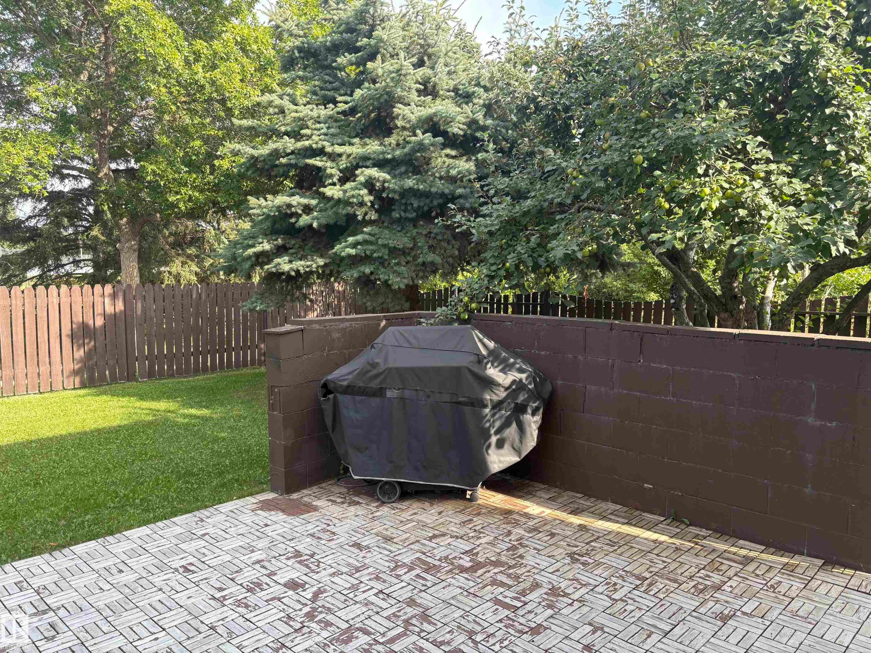 4027 74 Street Nw, Edmonton, AB