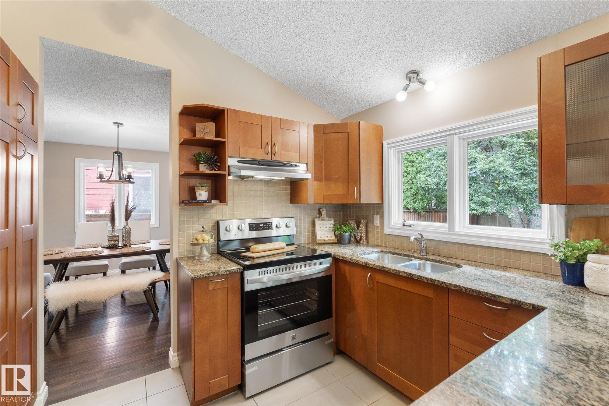 144 Gariepy Crescent Nw, Edmonton, AB