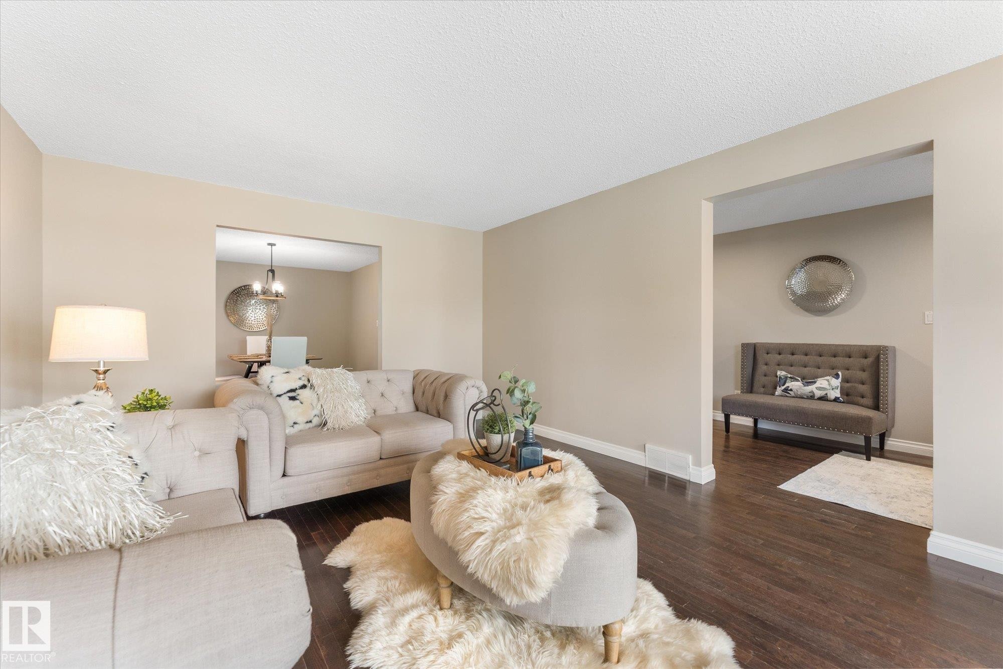 144 Gariepy Crescent Nw, Edmonton, AB