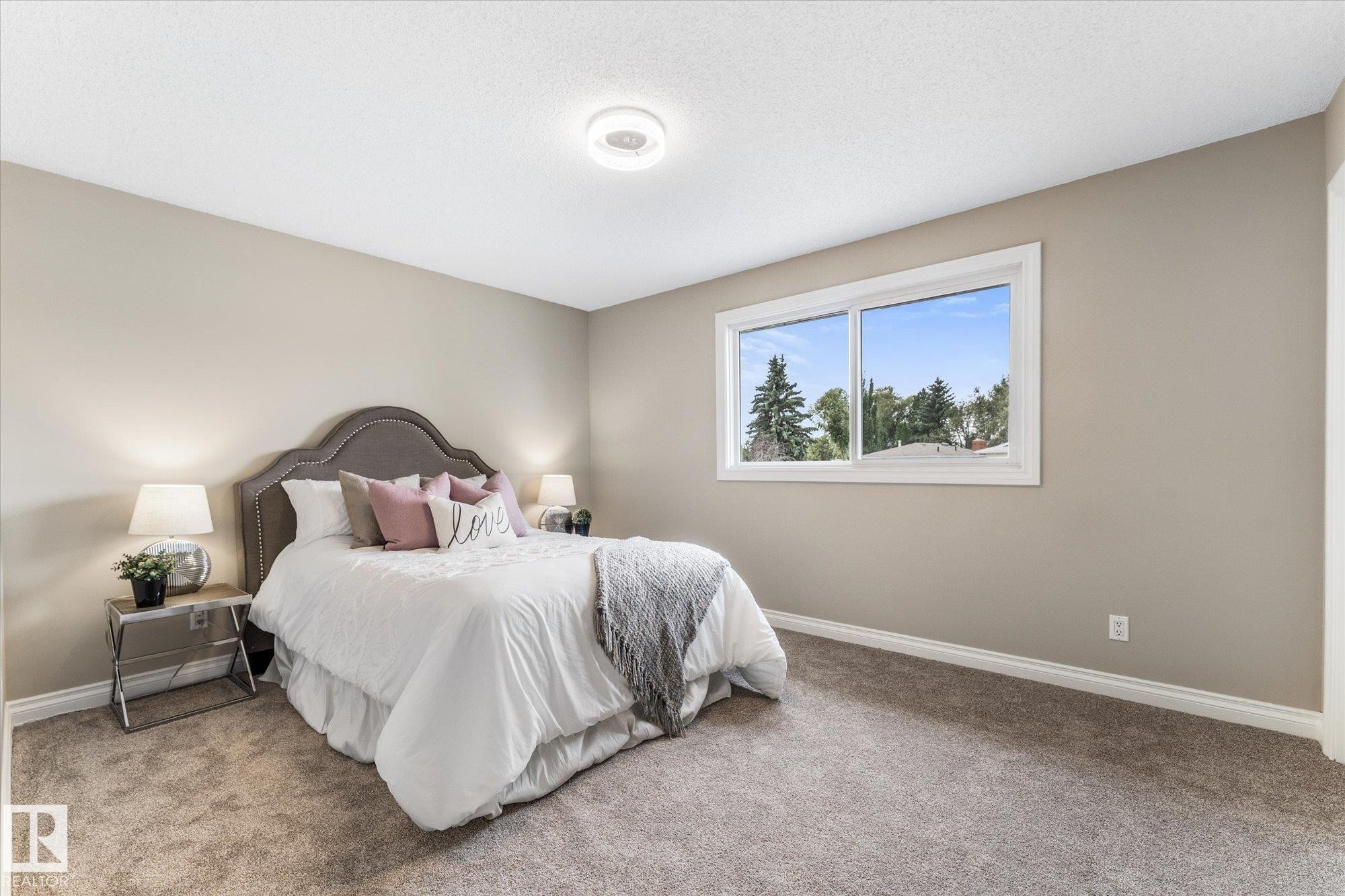144 Gariepy Crescent Nw, Edmonton, AB