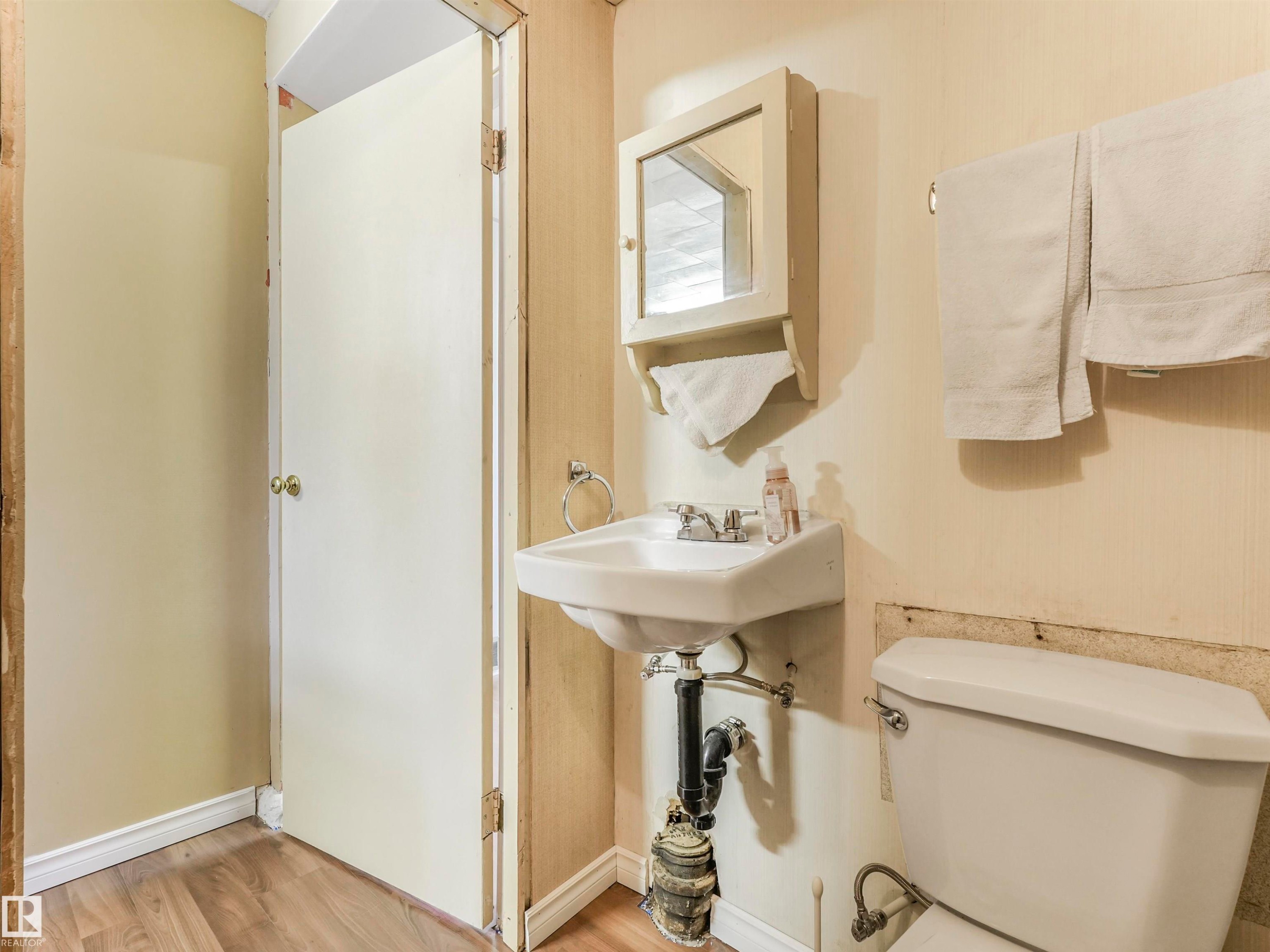Additional content - 12614 69 Street Nw, Edmonton, AB