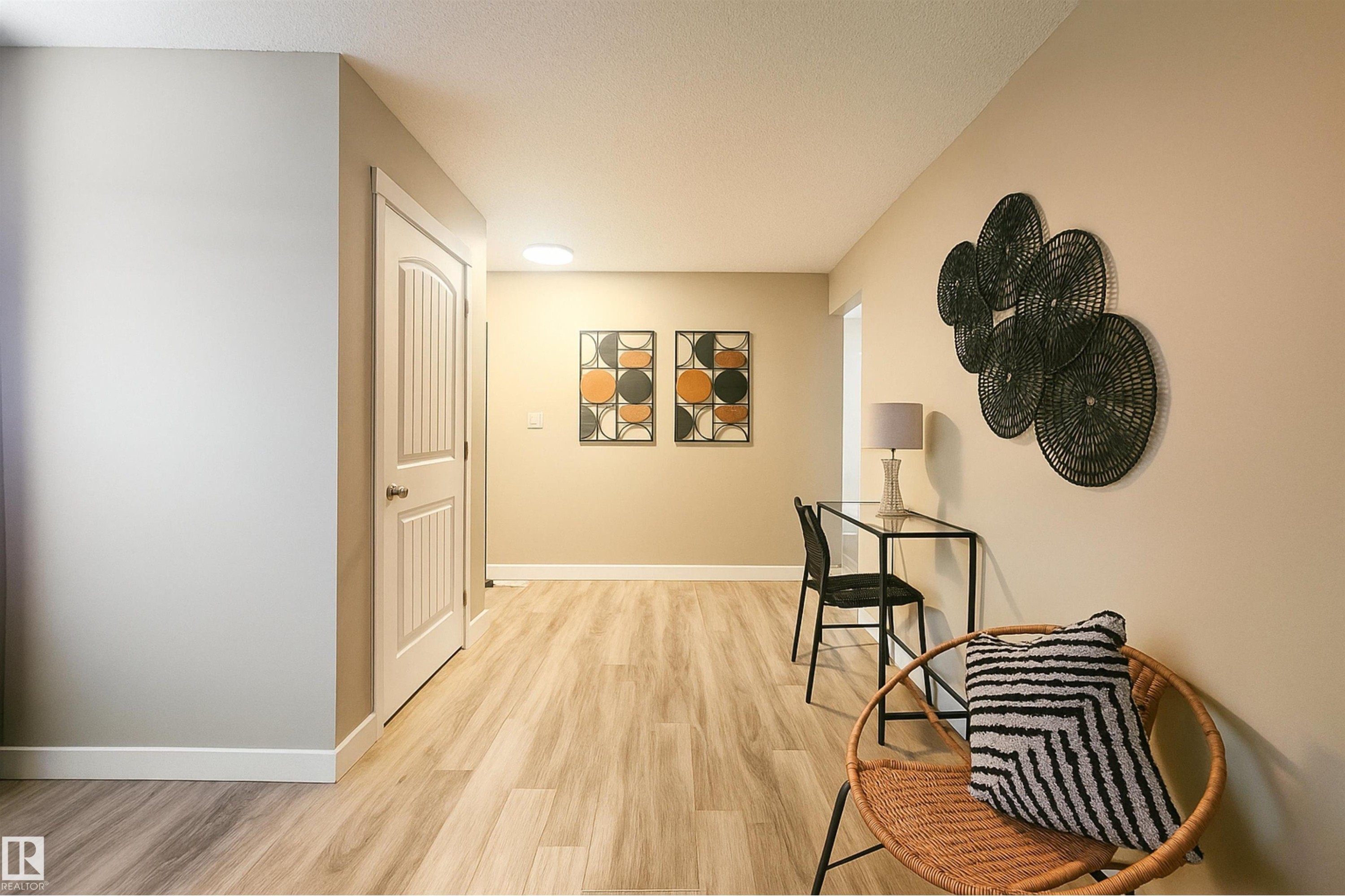 4203 83 Street Nw, Edmonton, AB