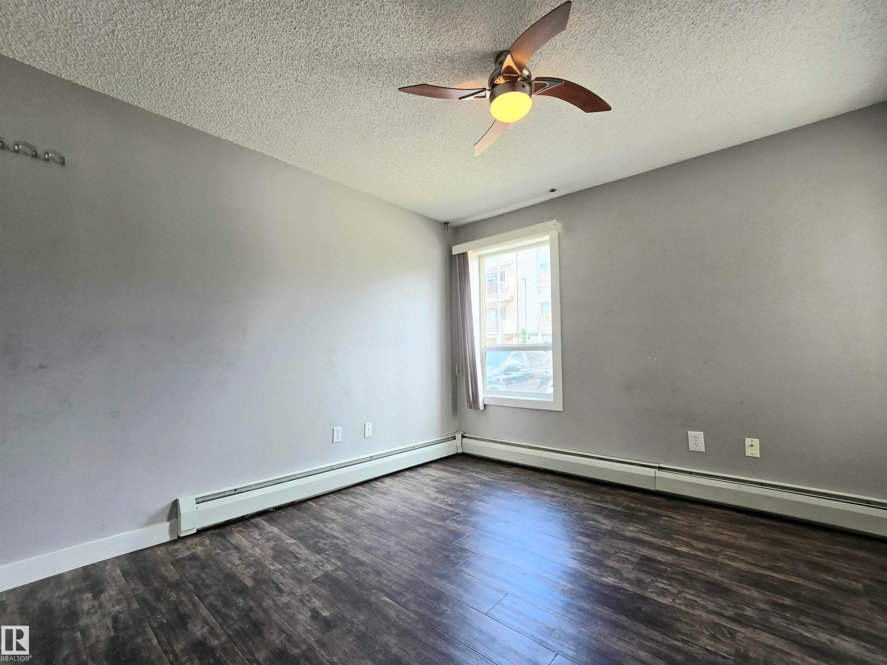 2nd bedroom - #105 155 Edwards Dr Sw, Edmonton, AB - Indoor Photo Showing Other Room