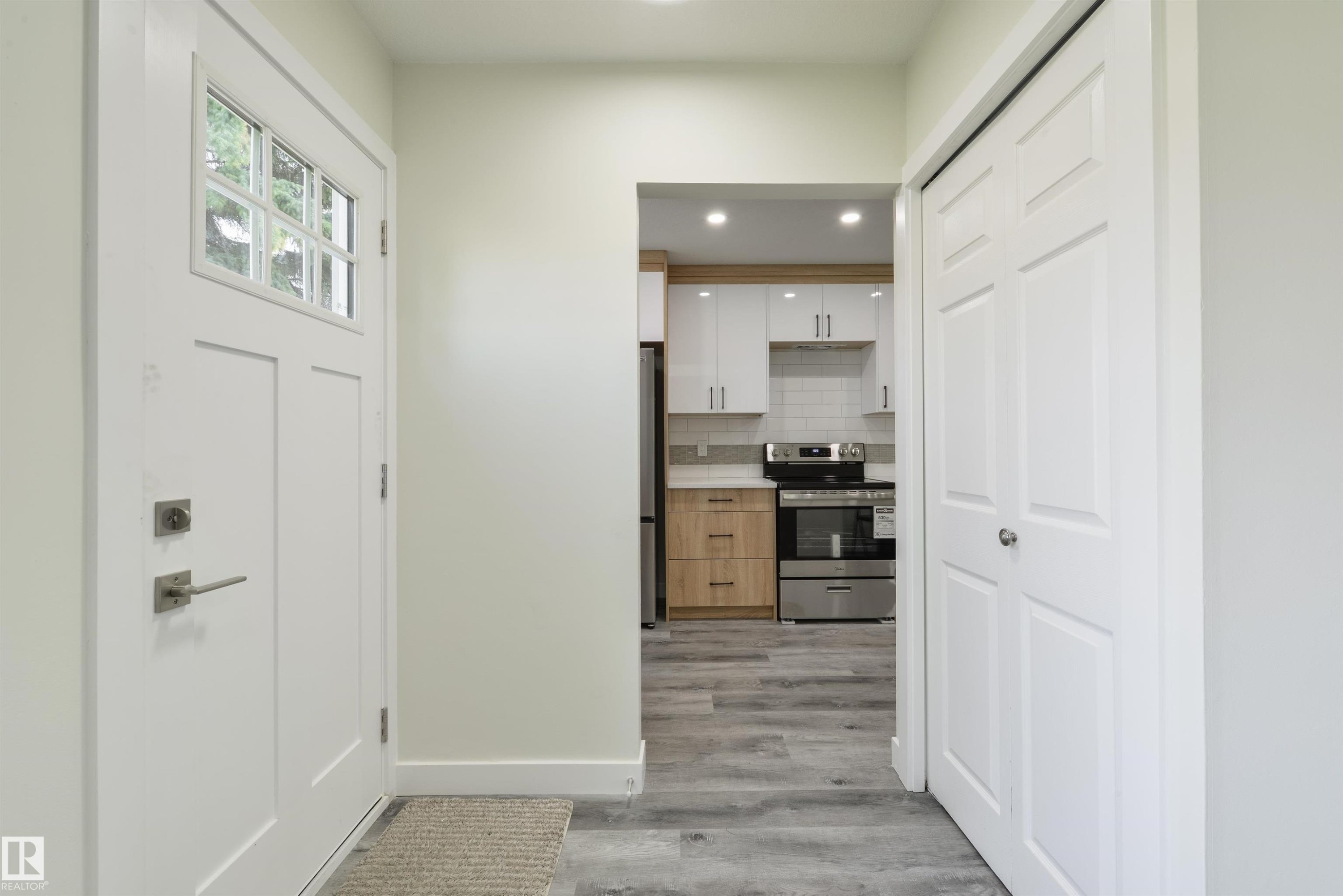 8019 141 Avenue Nw, Edmonton, AB