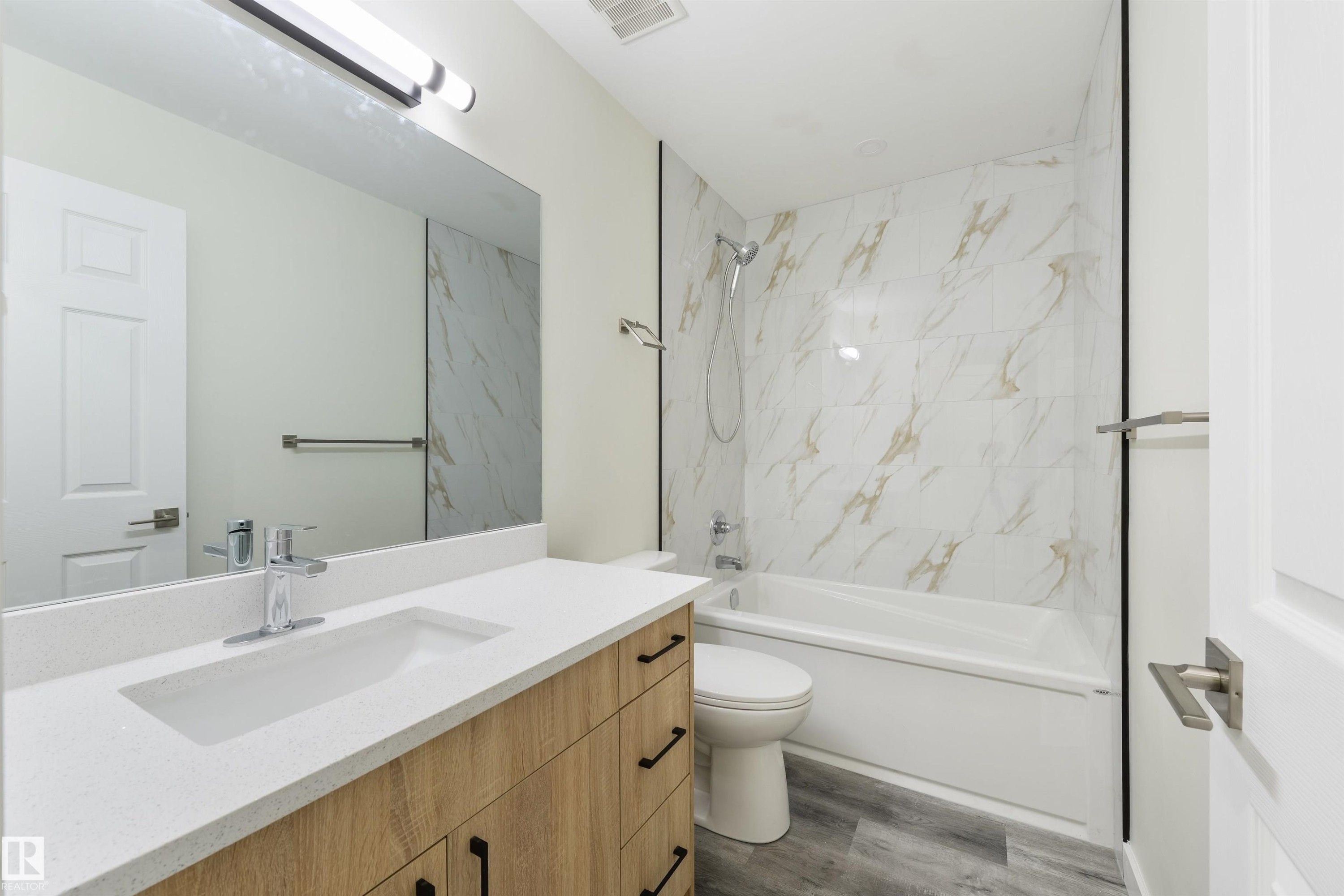 8019 141 Avenue Nw, Edmonton, AB