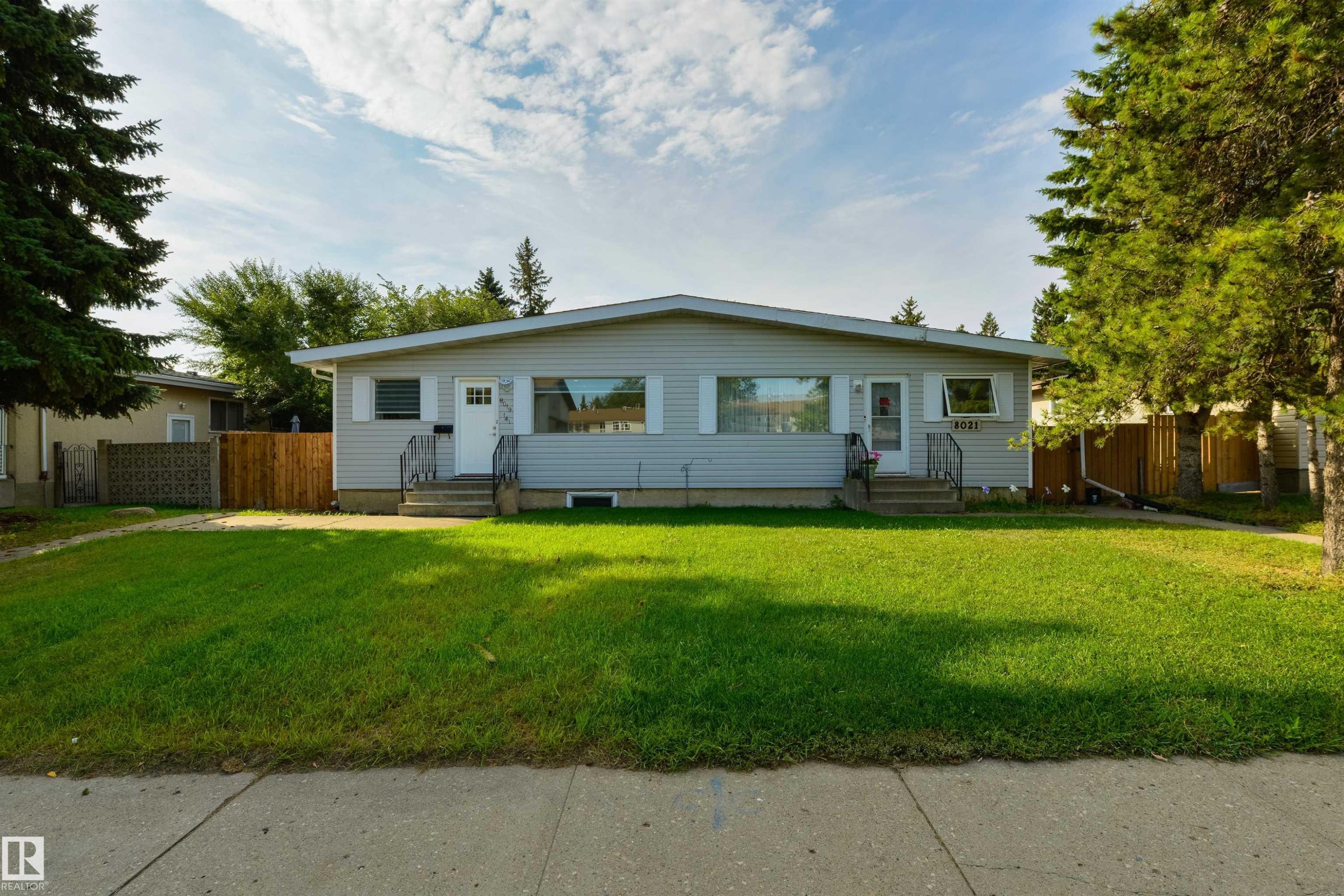 8019 141 Avenue Nw, Edmonton, AB