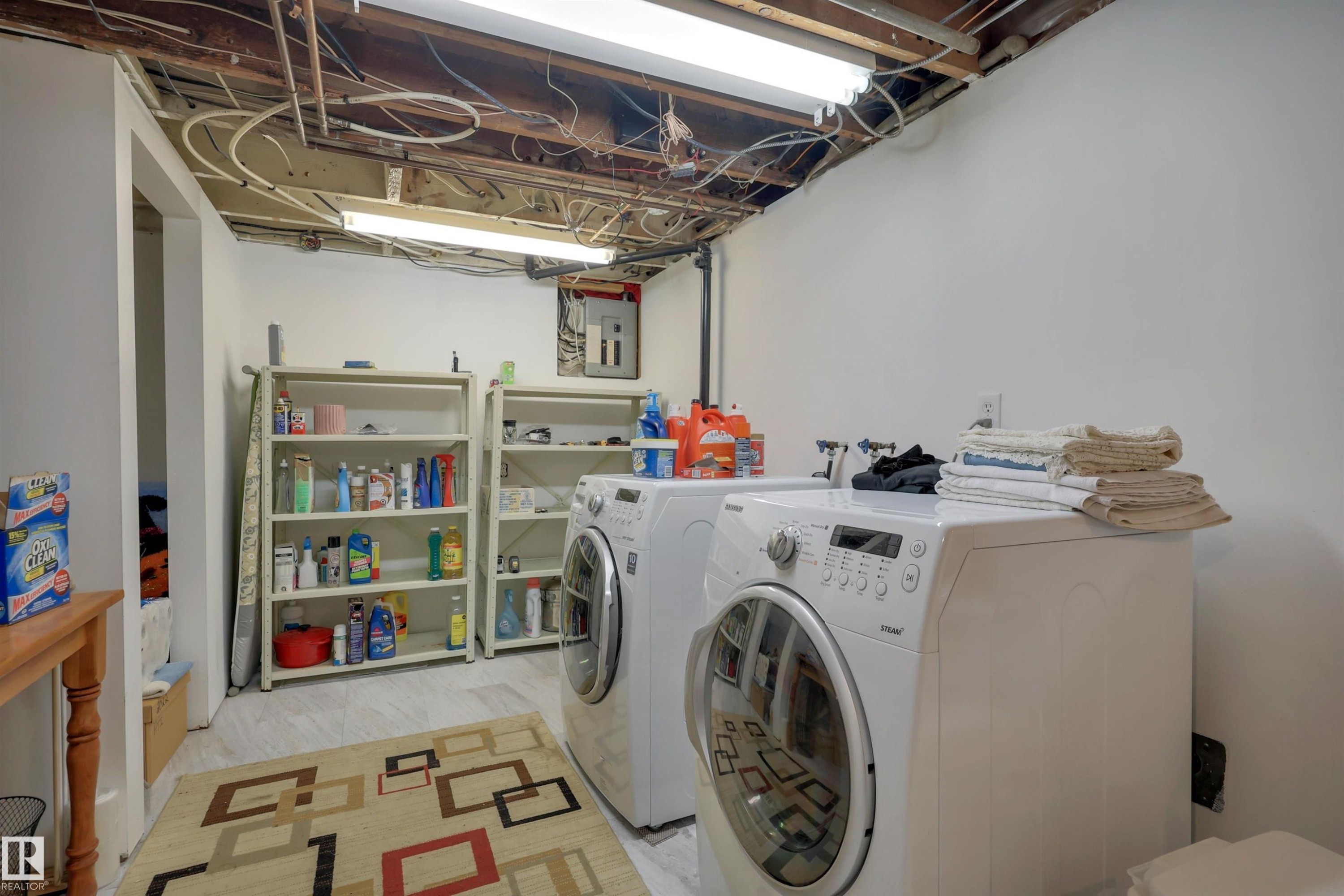 10524 75 Avenue Nw, Edmonton, AB