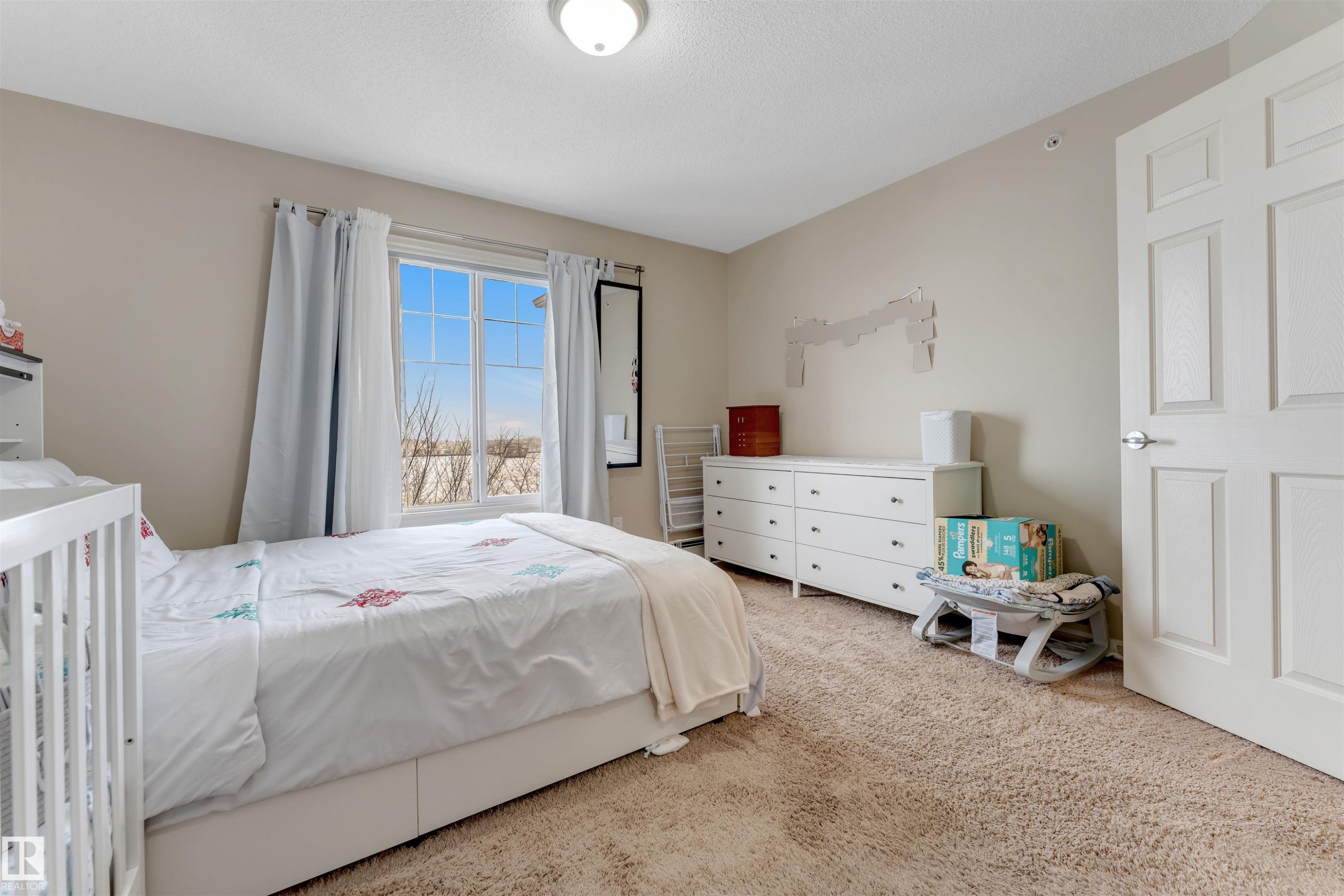 #409 2204 44 Av Nw, Edmonton, AB - Indoor Photo Showing Bedroom