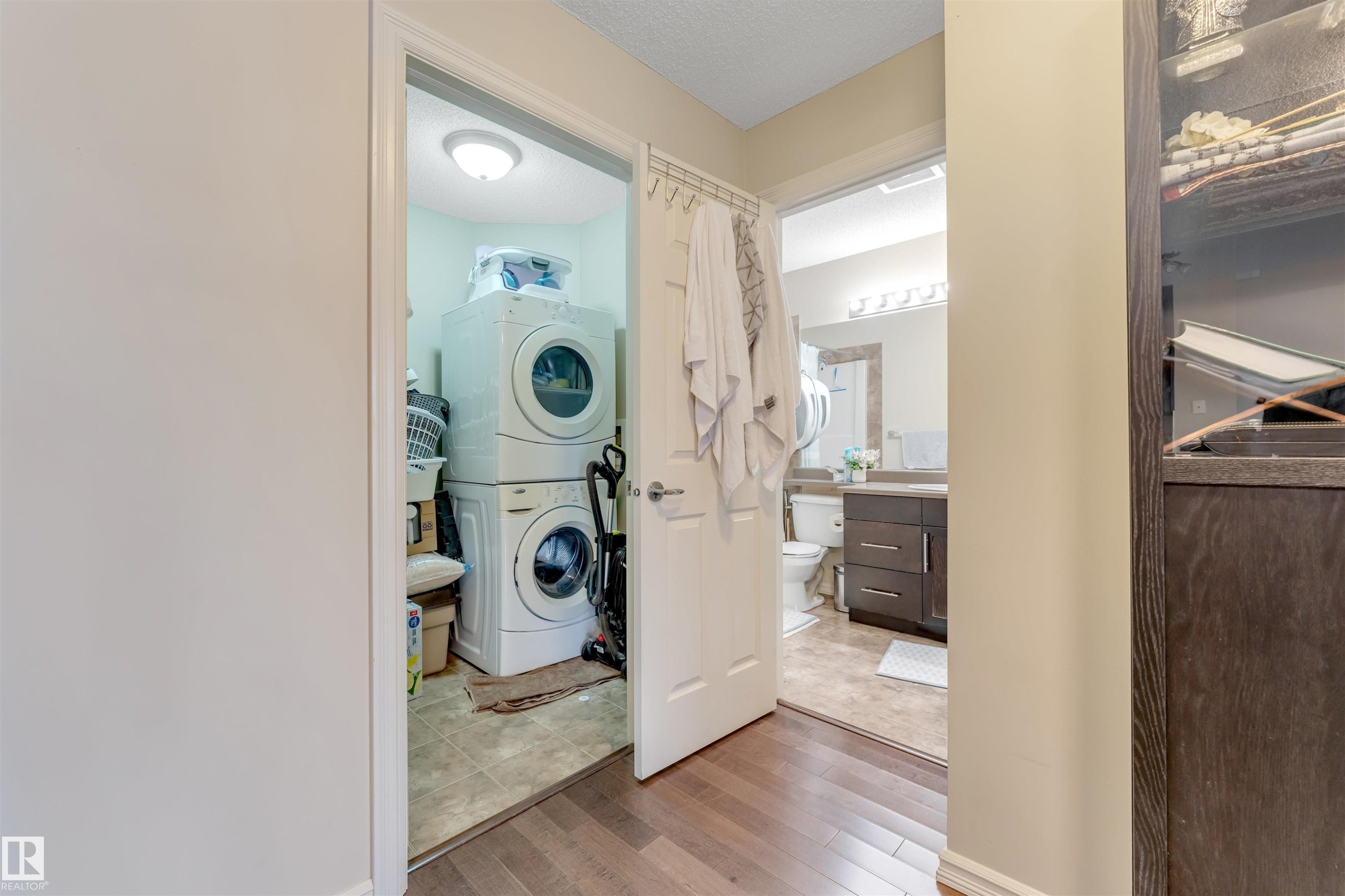 #409 2204 44 Av Nw, Edmonton, AB - Indoor Photo Showing Laundry Room