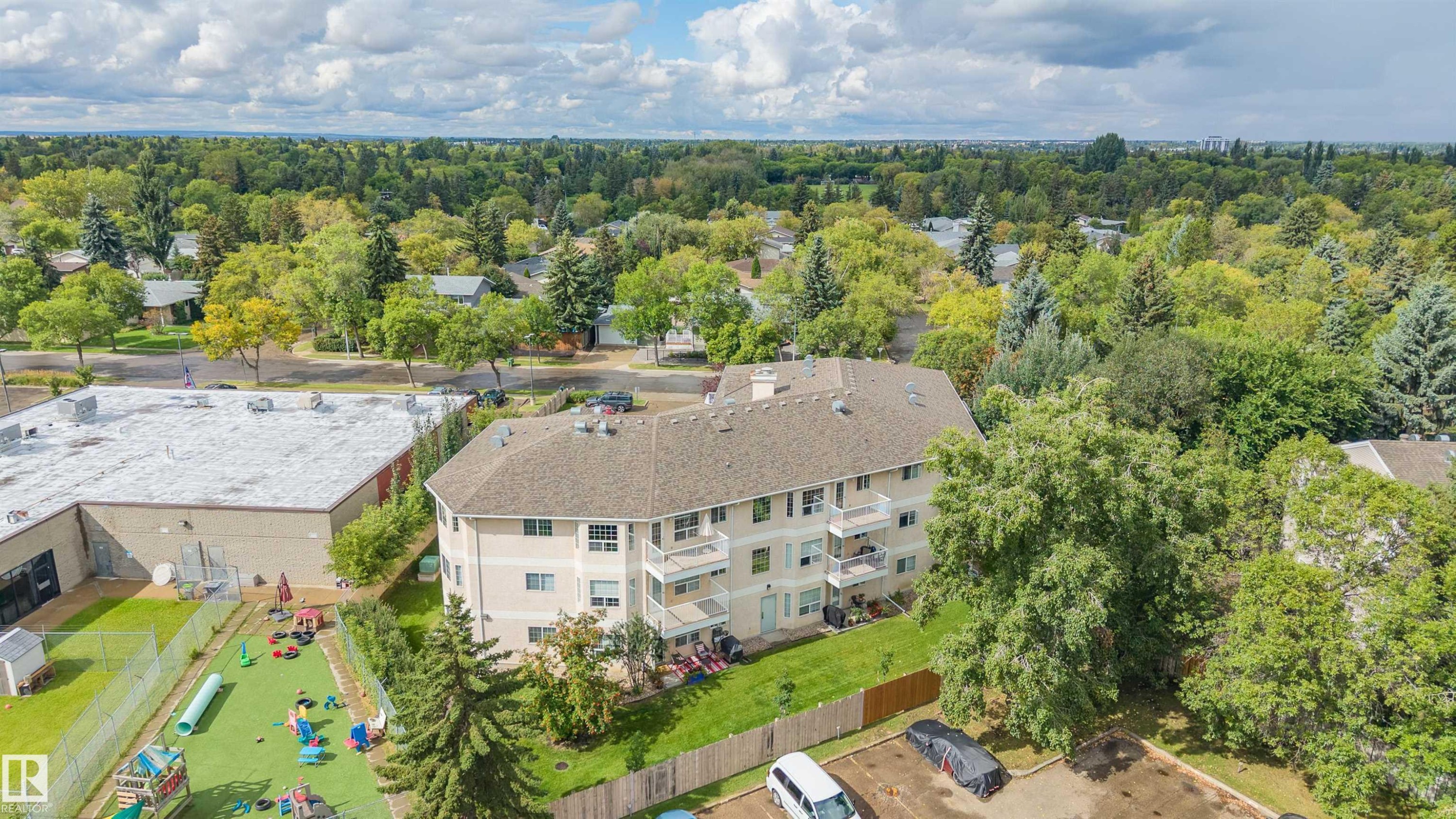 #305 2 Alpine Bv, St. Albert, AB