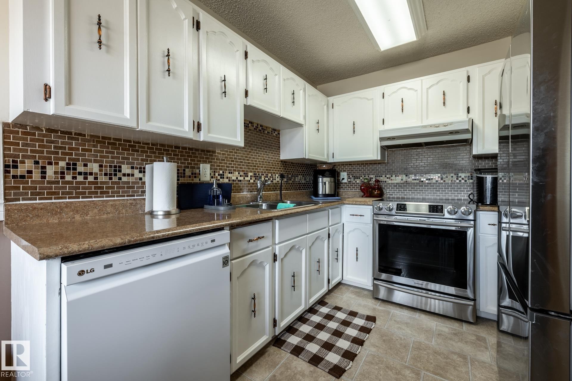 #31 4707 126 Av Nw, Edmonton, AB
