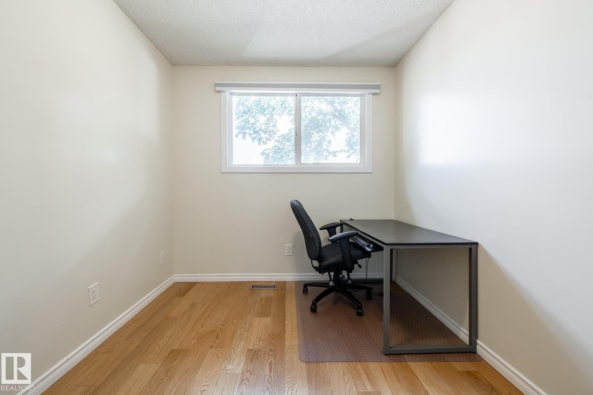 #31 4707 126 Av Nw, Edmonton, AB