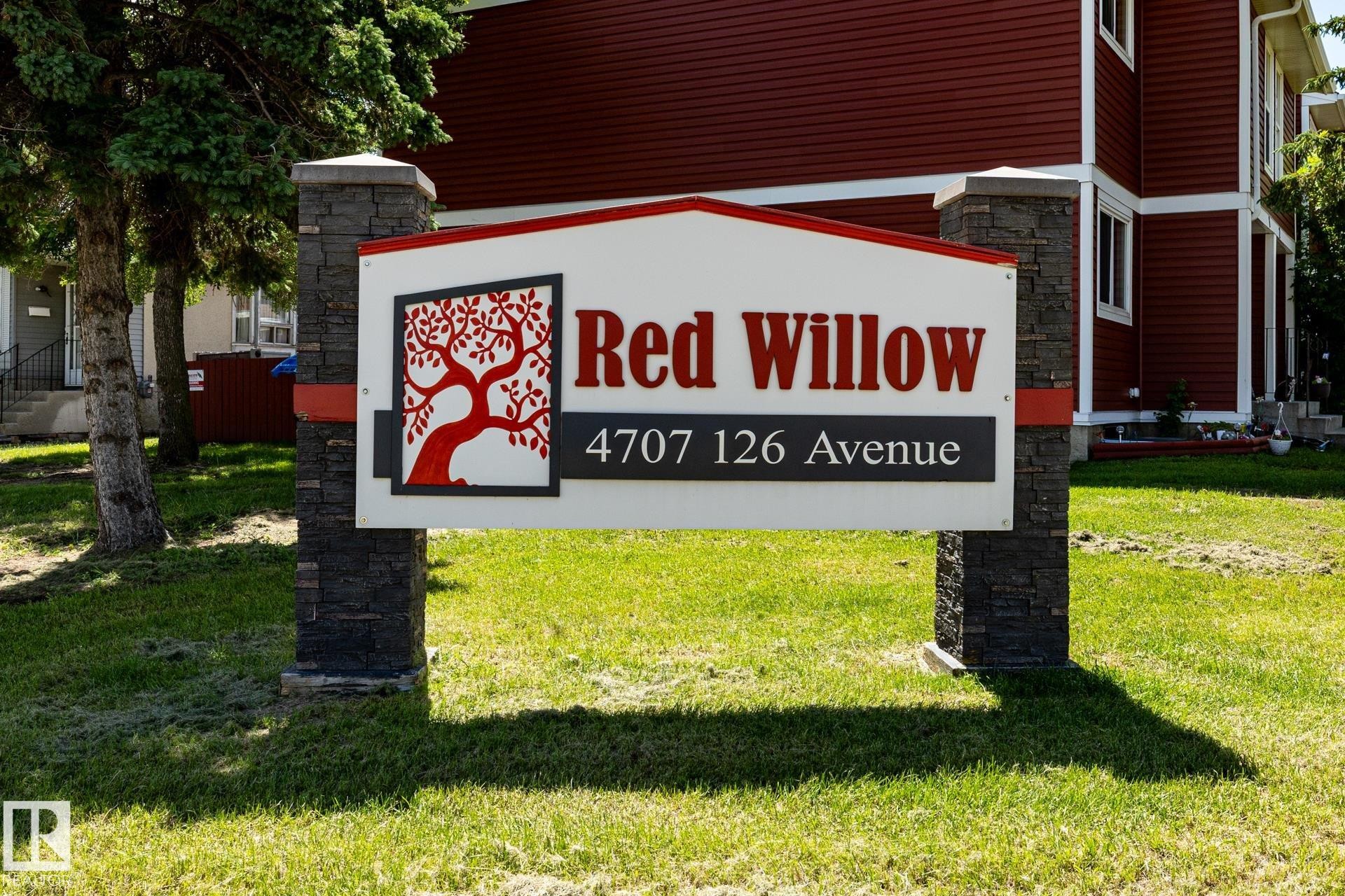 #31 4707 126 Av Nw, Edmonton, AB
