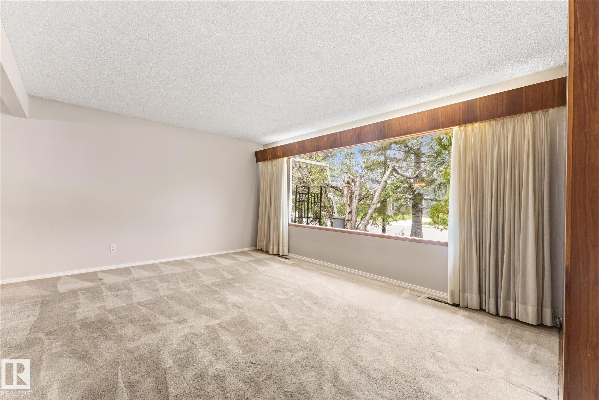 11311 Malmo Road Nw, Edmonton, AB