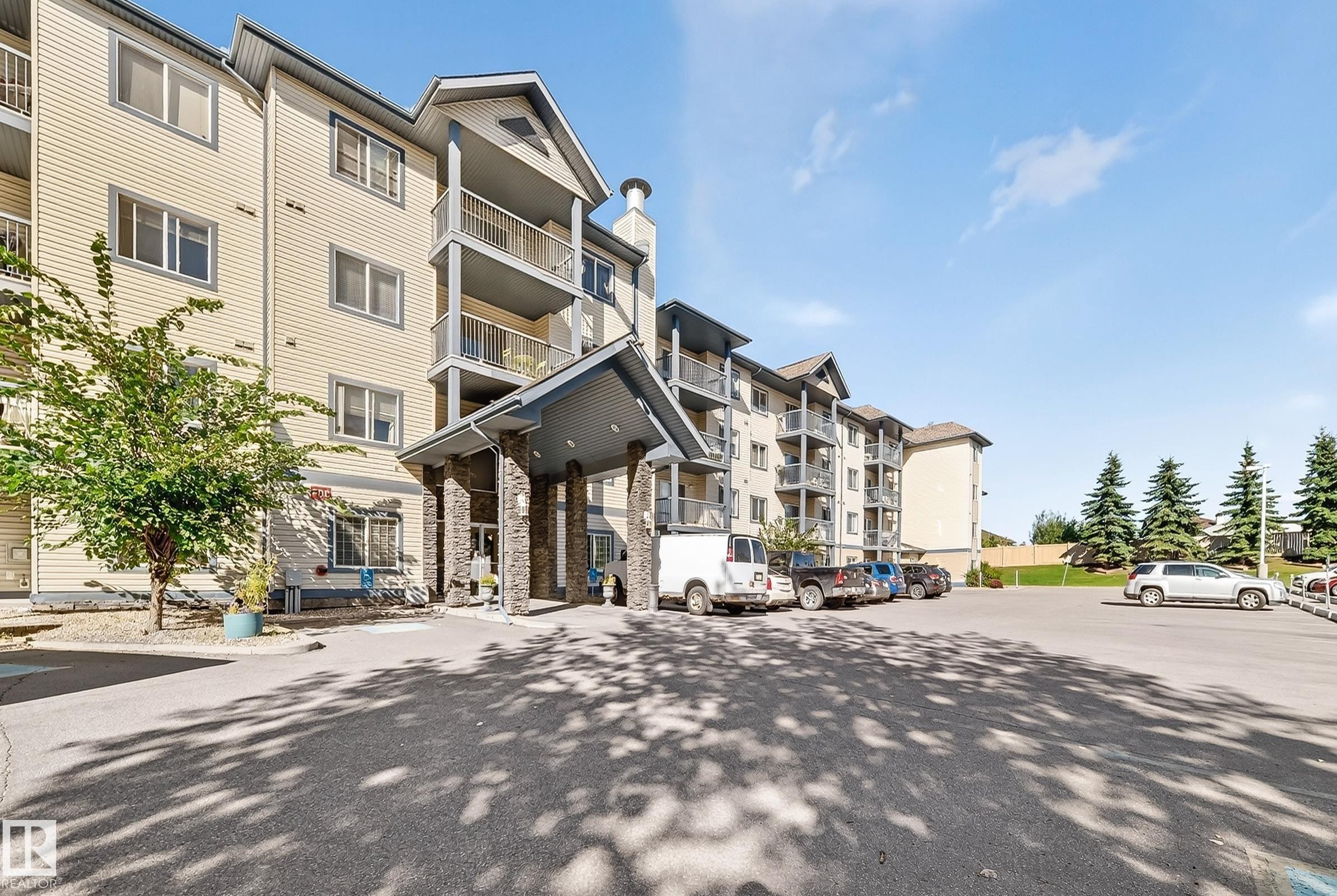 #232 16311 95 St Nw, Edmonton, AB