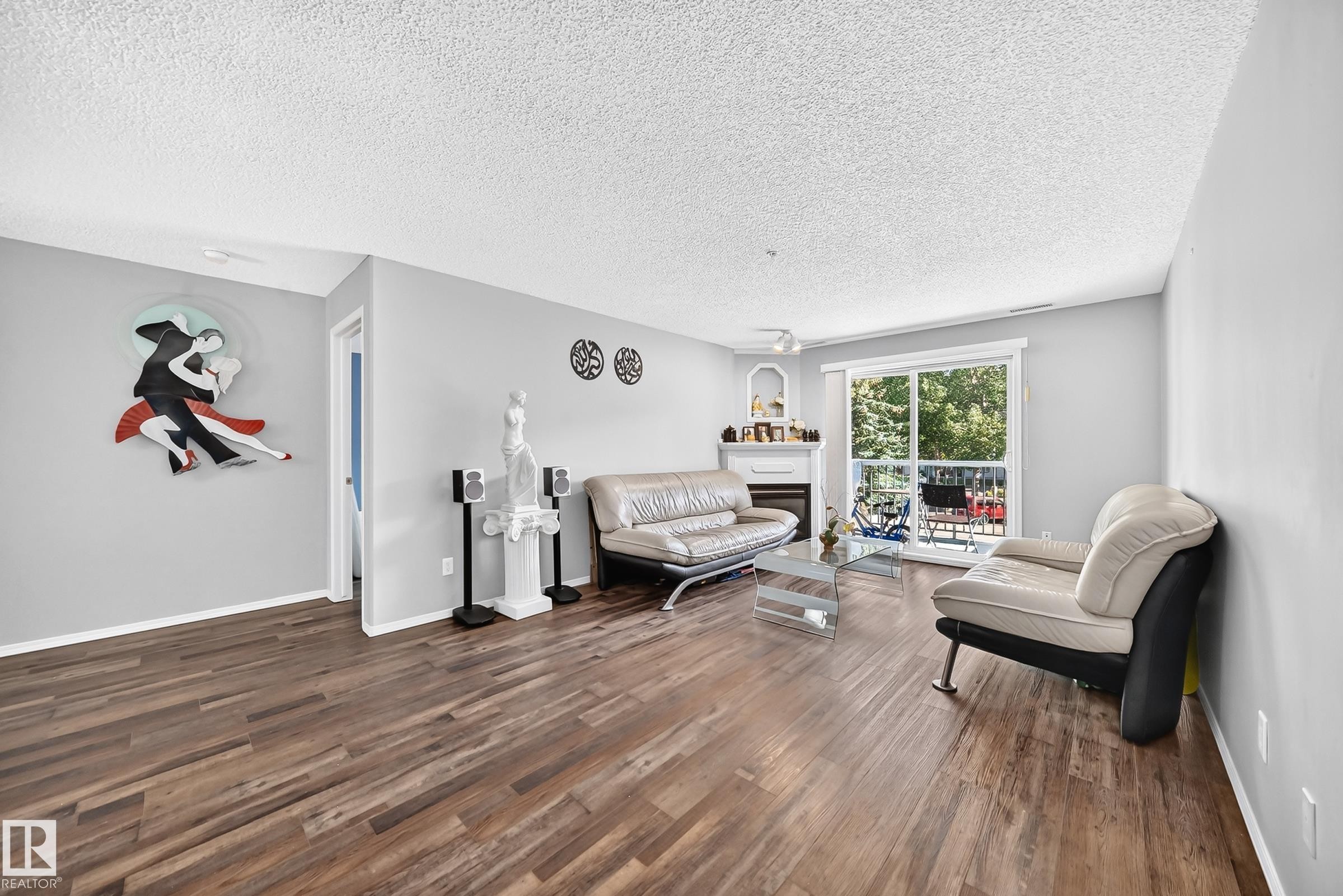 #232 16311 95 St Nw, Edmonton, AB