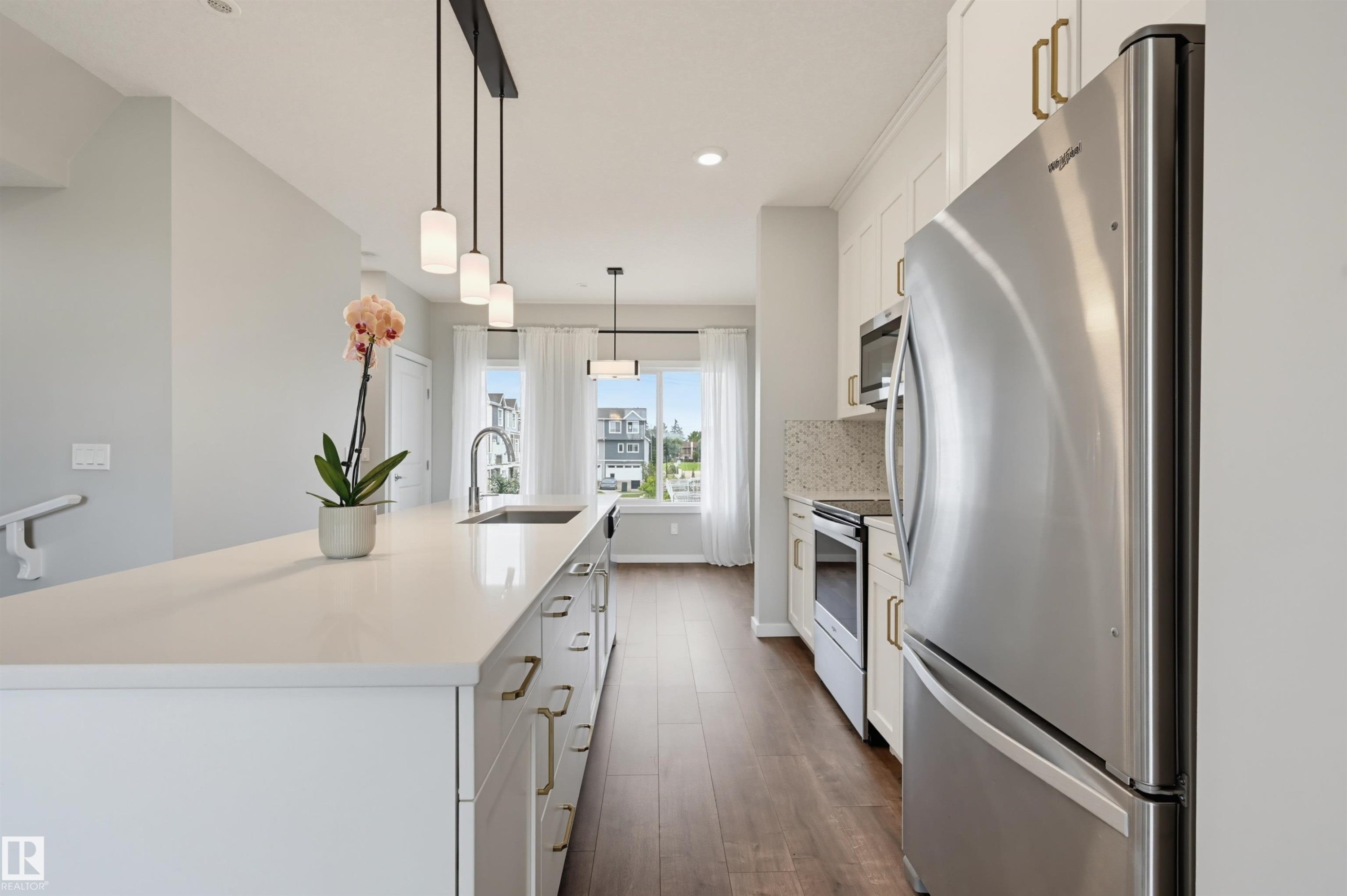 #48 215 Saddleback Rd Nw, Edmonton, AB