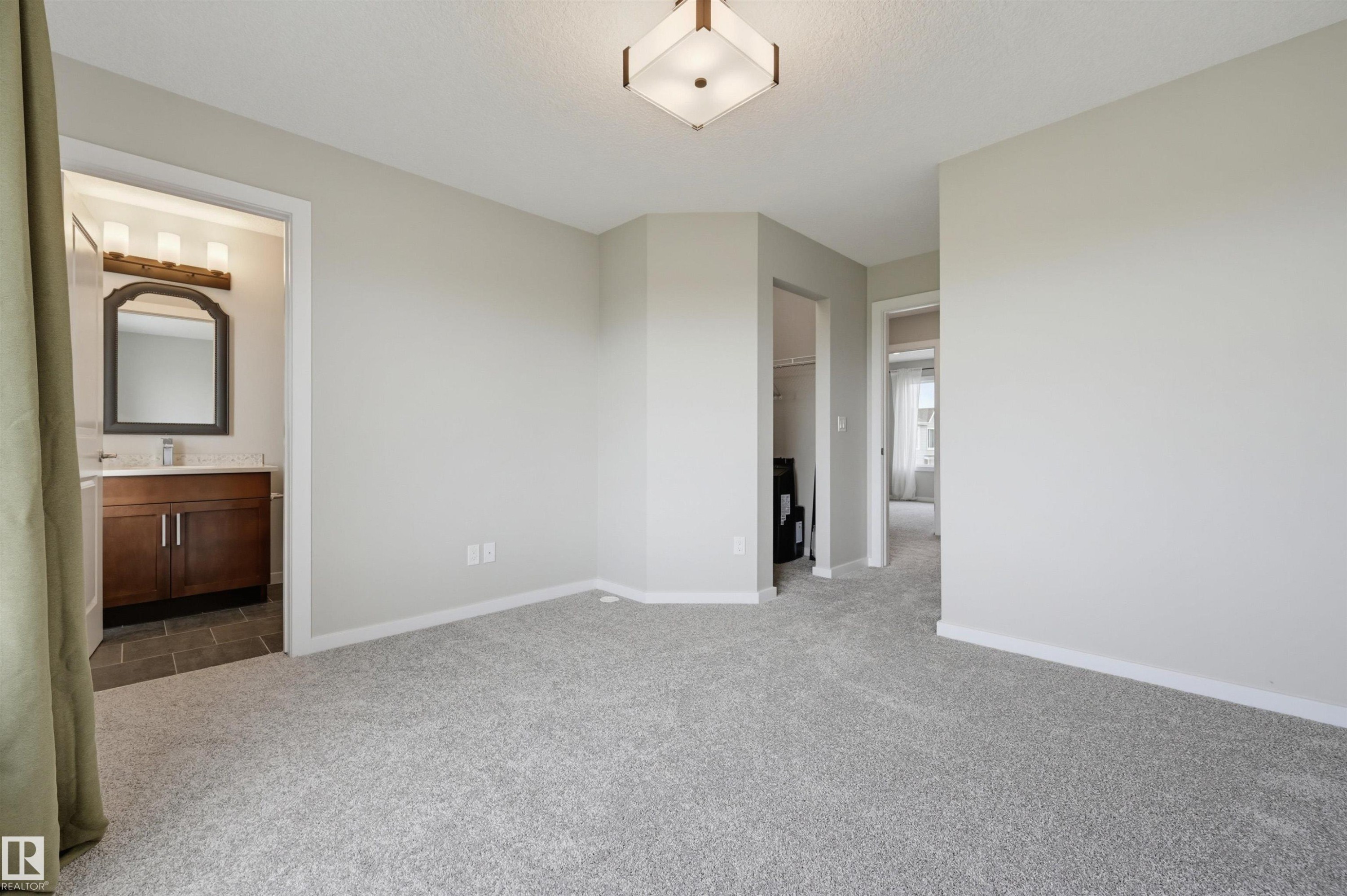 #48 215 Saddleback Rd Nw, Edmonton, AB