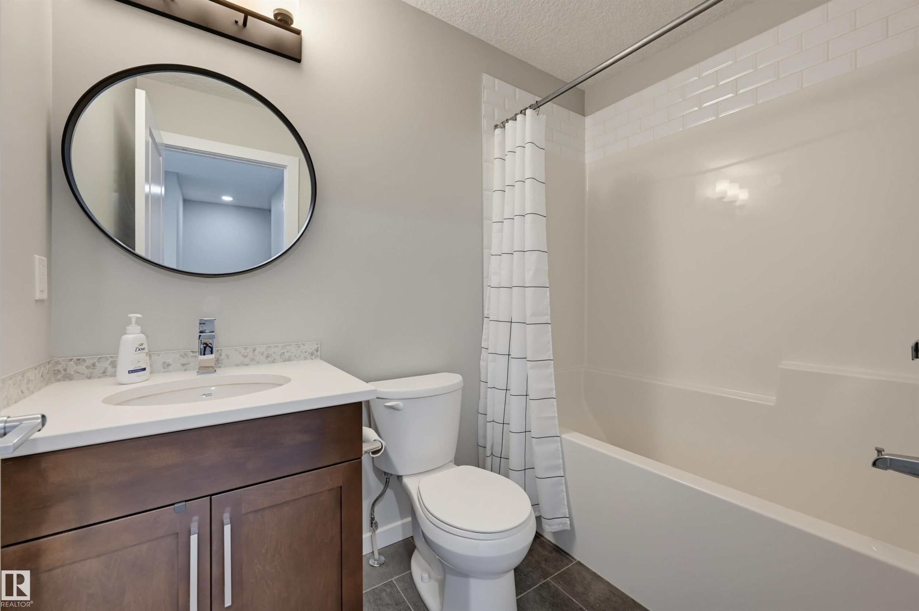 #48 215 Saddleback Rd Nw, Edmonton, AB
