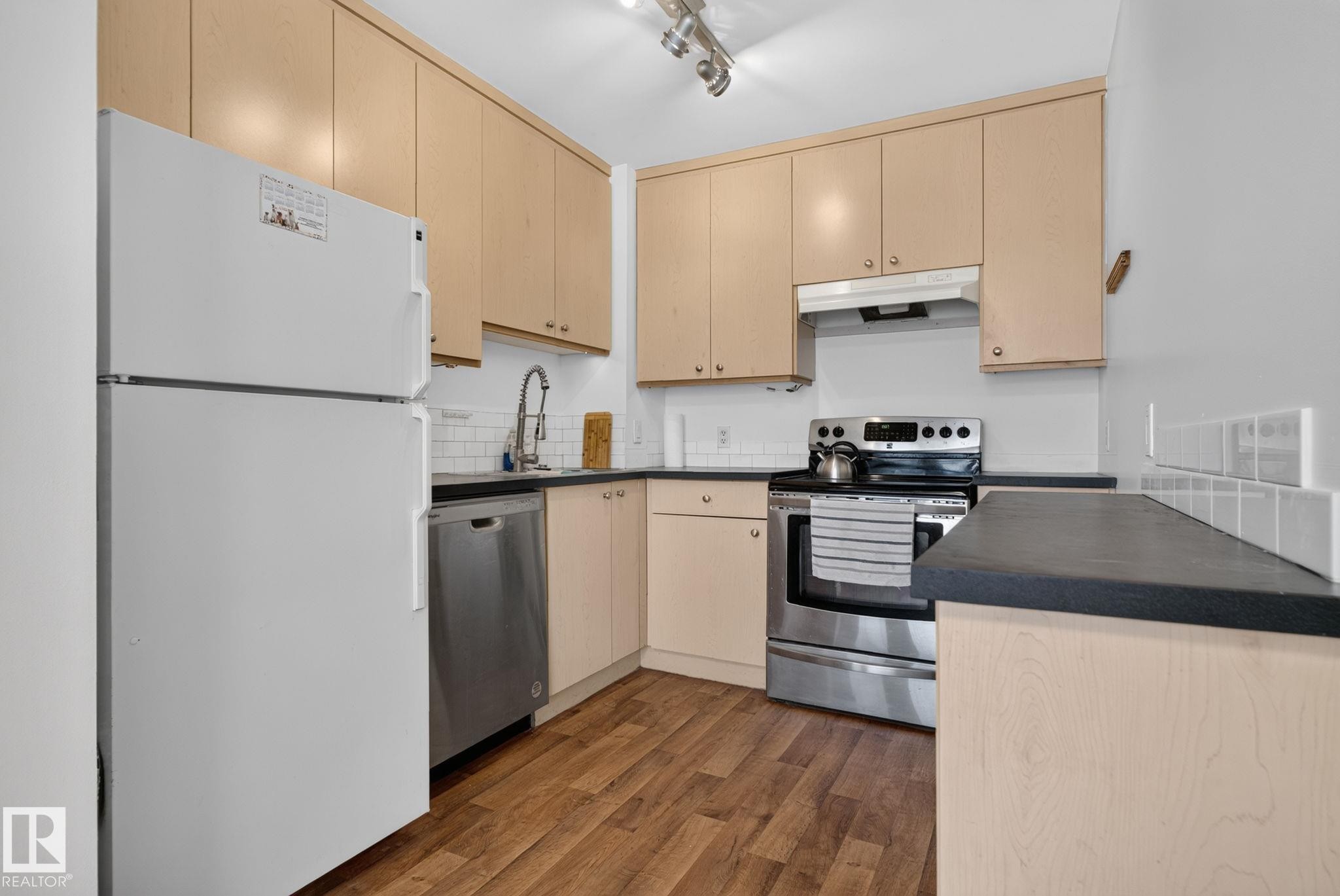9503 180A Street Nw, Edmonton, AB