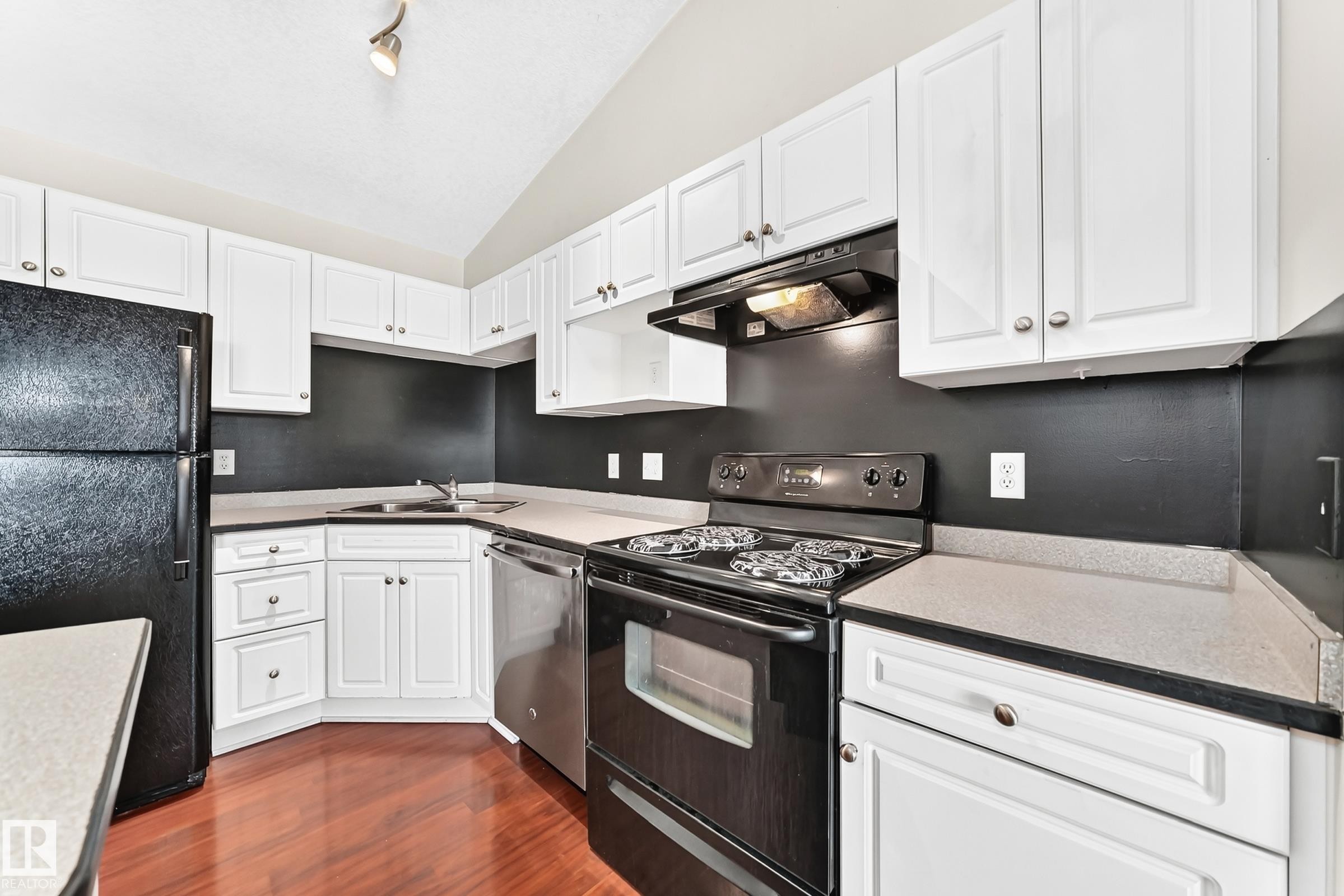 #524 7511 171 St Nw, Edmonton, AB