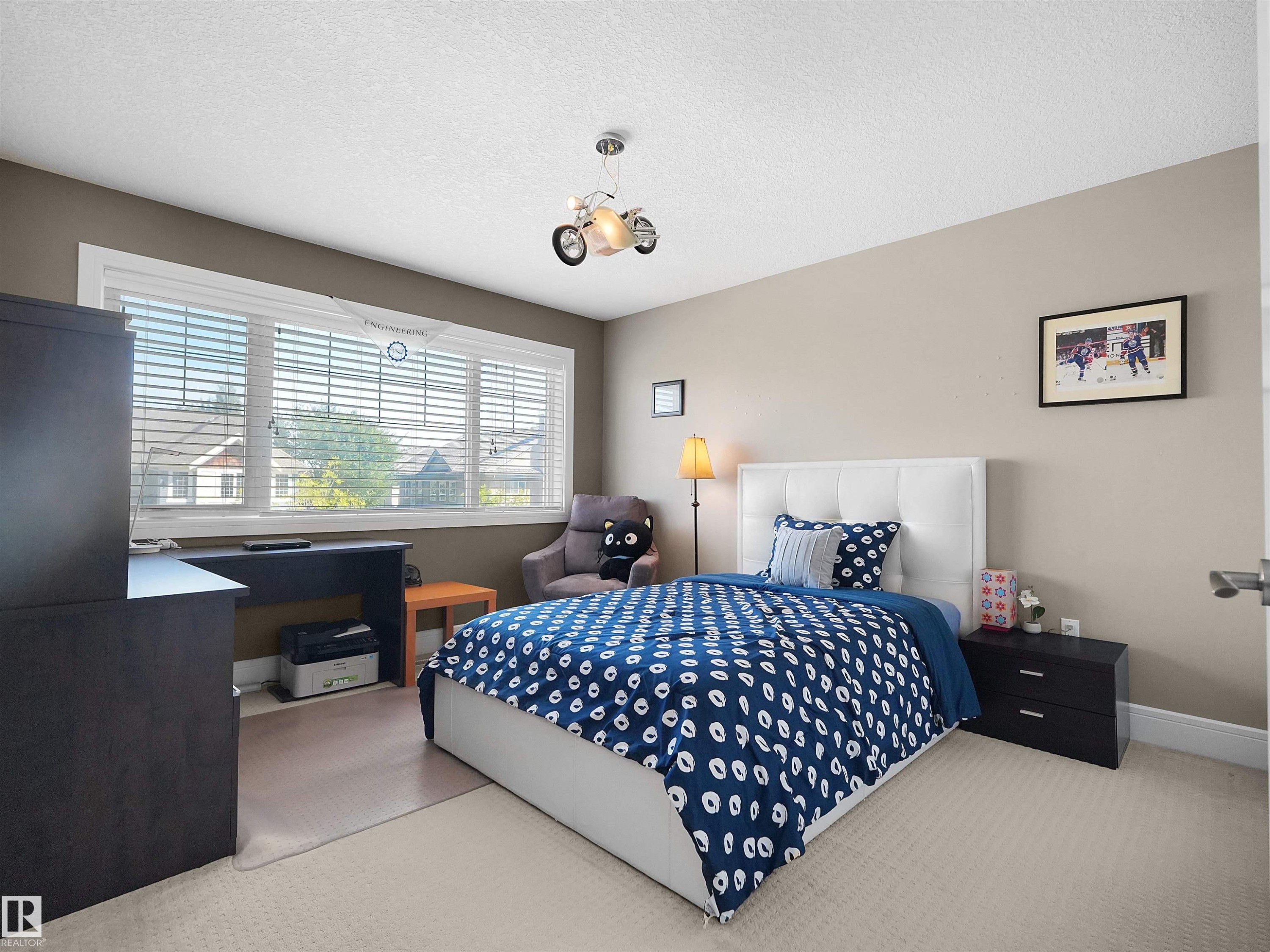 5410 Mcluhan End Nw, Edmonton, AB