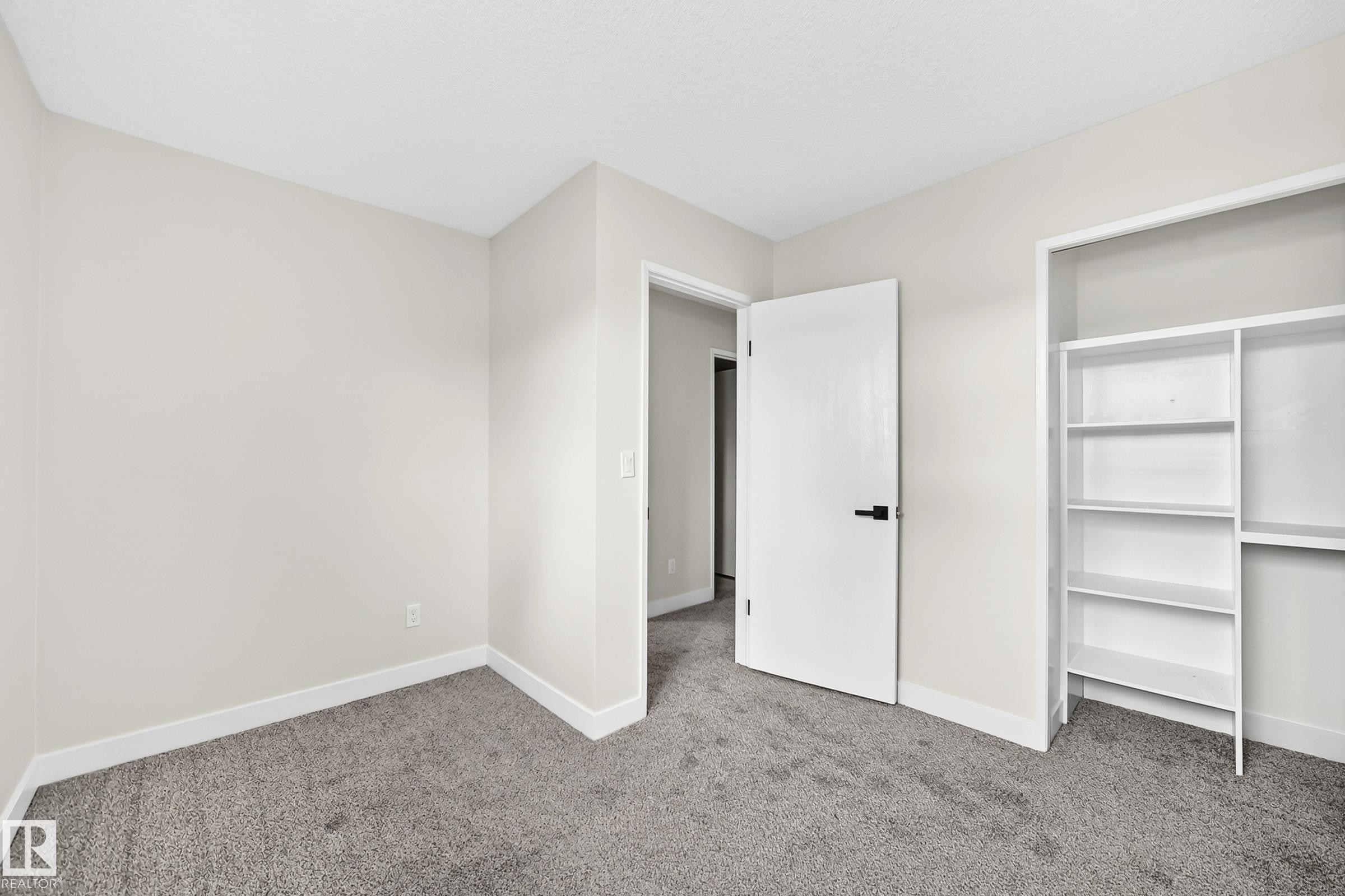 13845 24 Street Nw, Edmonton, AB