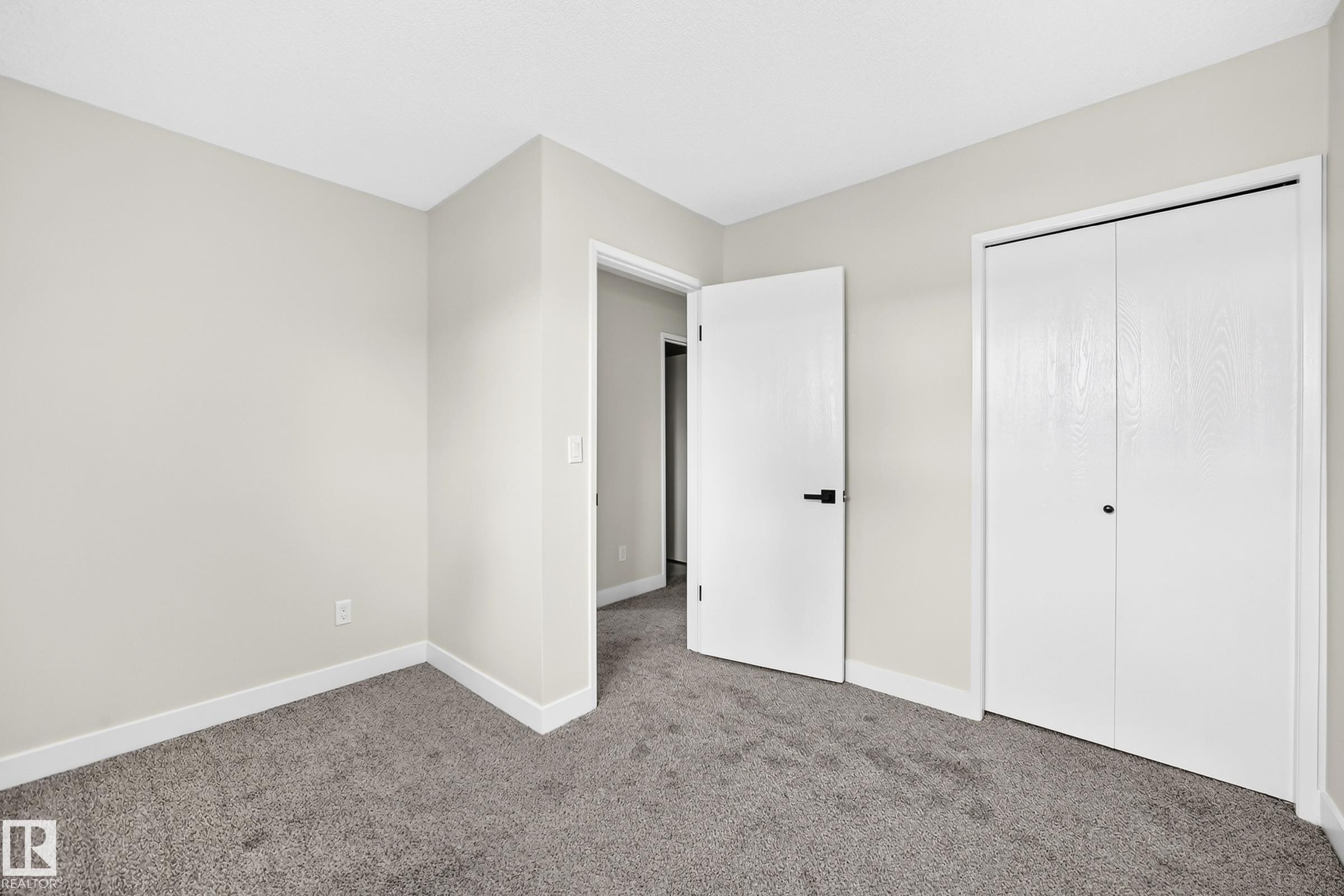 13845 24 Street Nw, Edmonton, AB