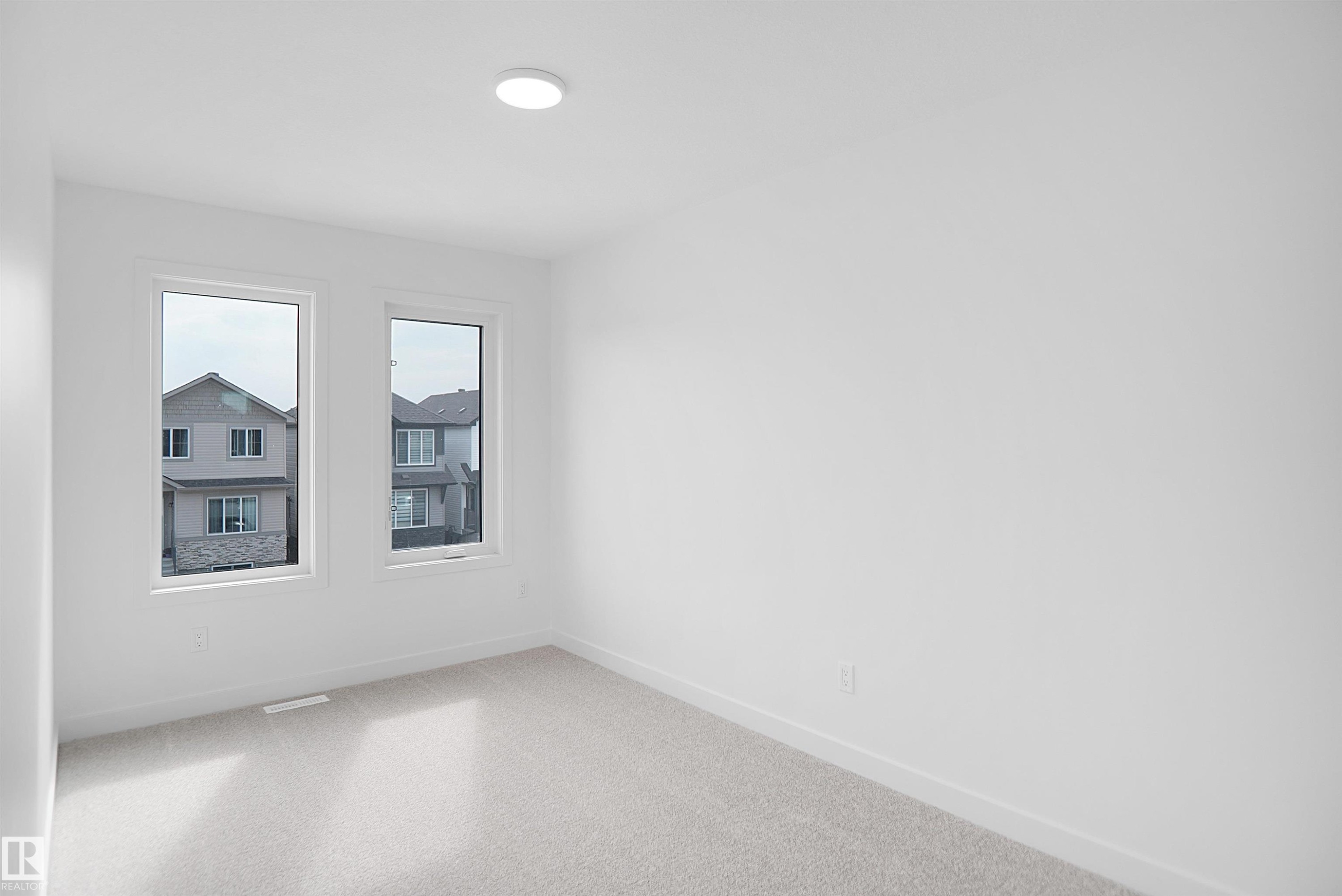 20916 16 Avenue Nw, Edmonton, AB