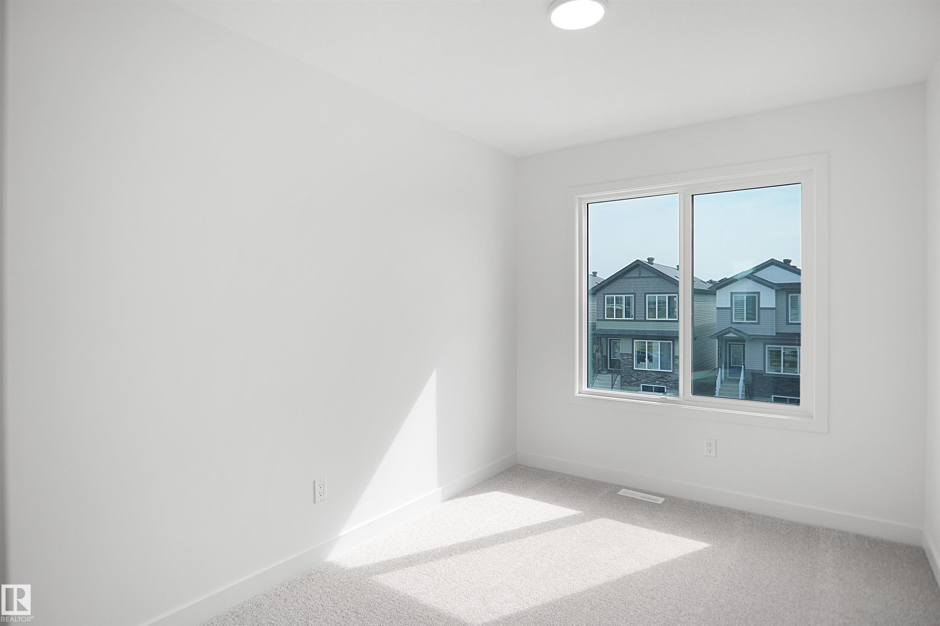 20916 16 Avenue Nw, Edmonton, AB