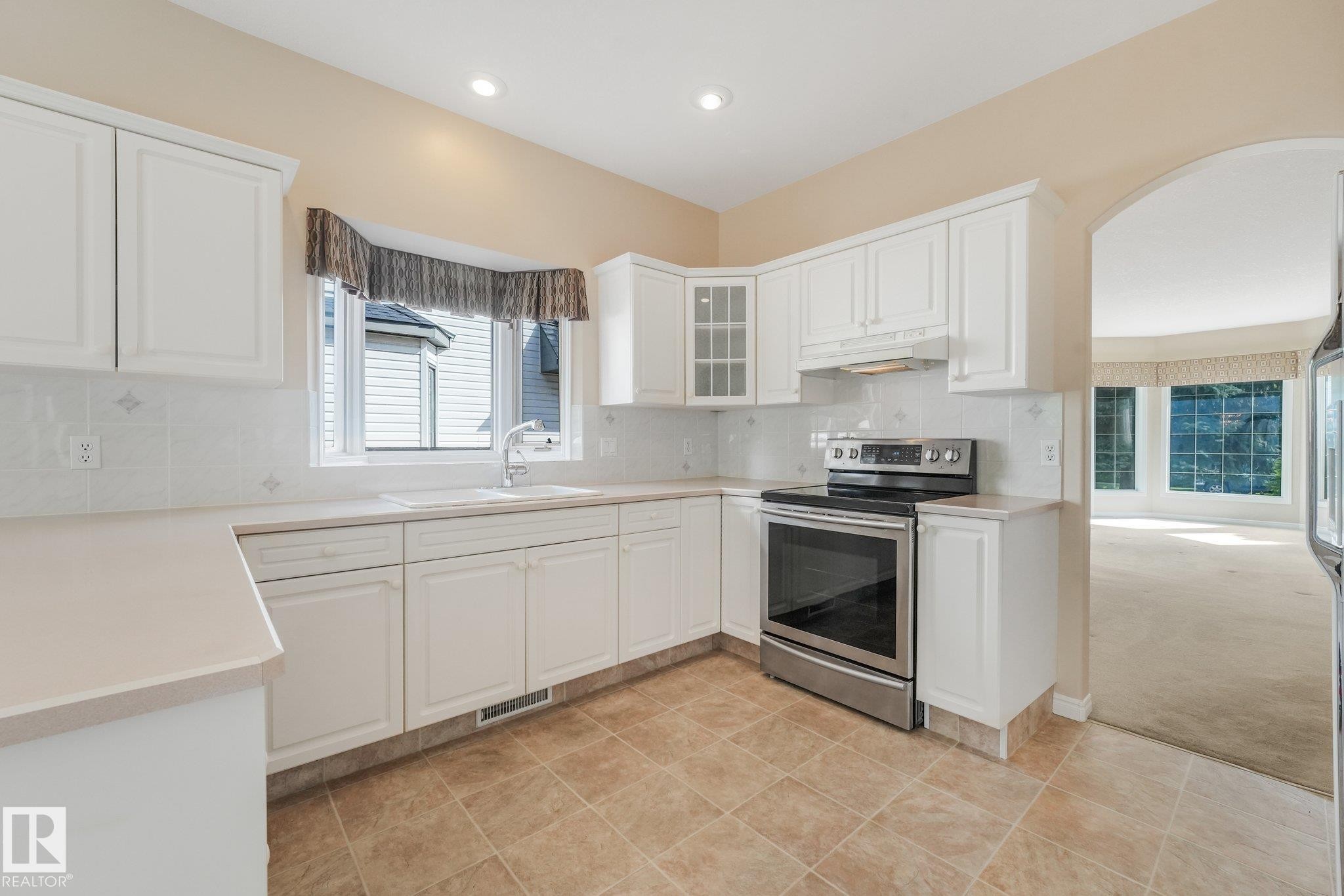 61 Estate Crescent, St. Albert, AB