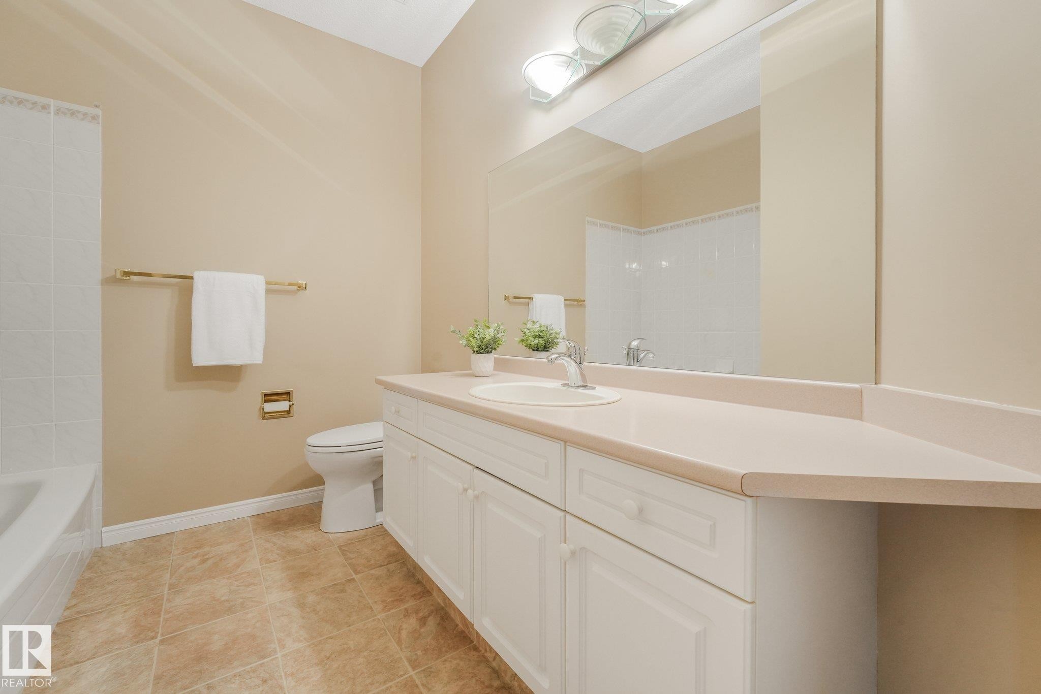 61 Estate Crescent, St. Albert, AB