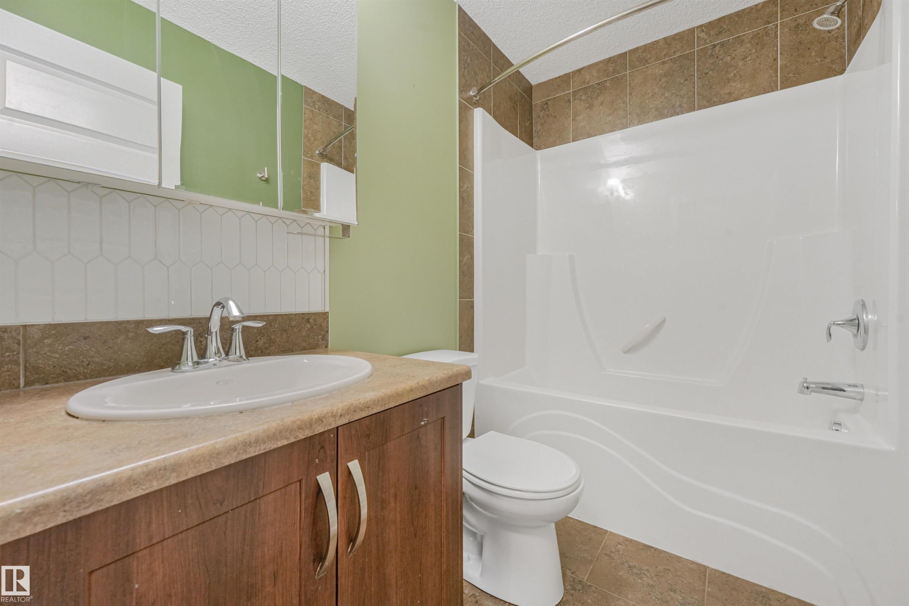 #214 8730 82 Av Nw, Edmonton, AB