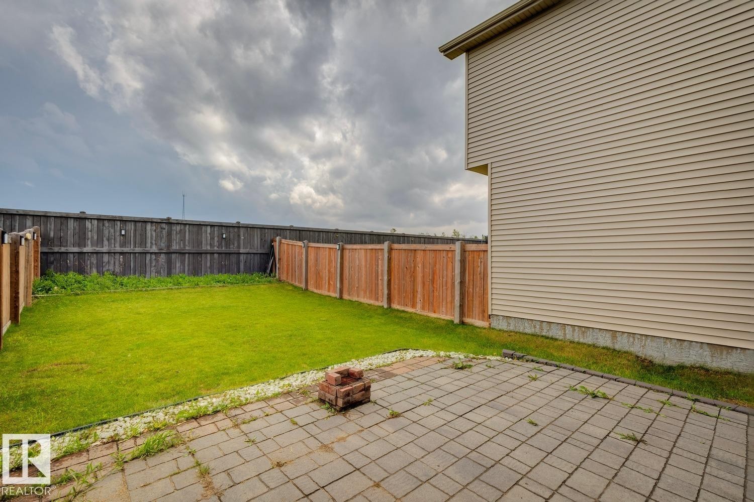17011 38 Street Nw, Edmonton, AB