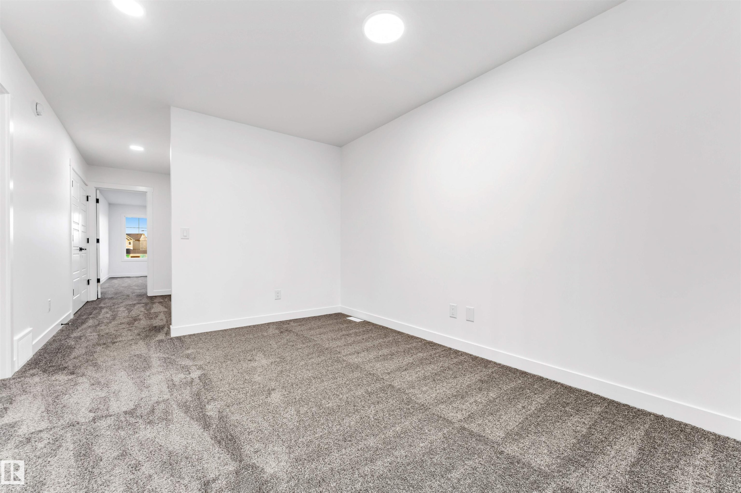 908 17 Avenue Nw, Edmonton, AB