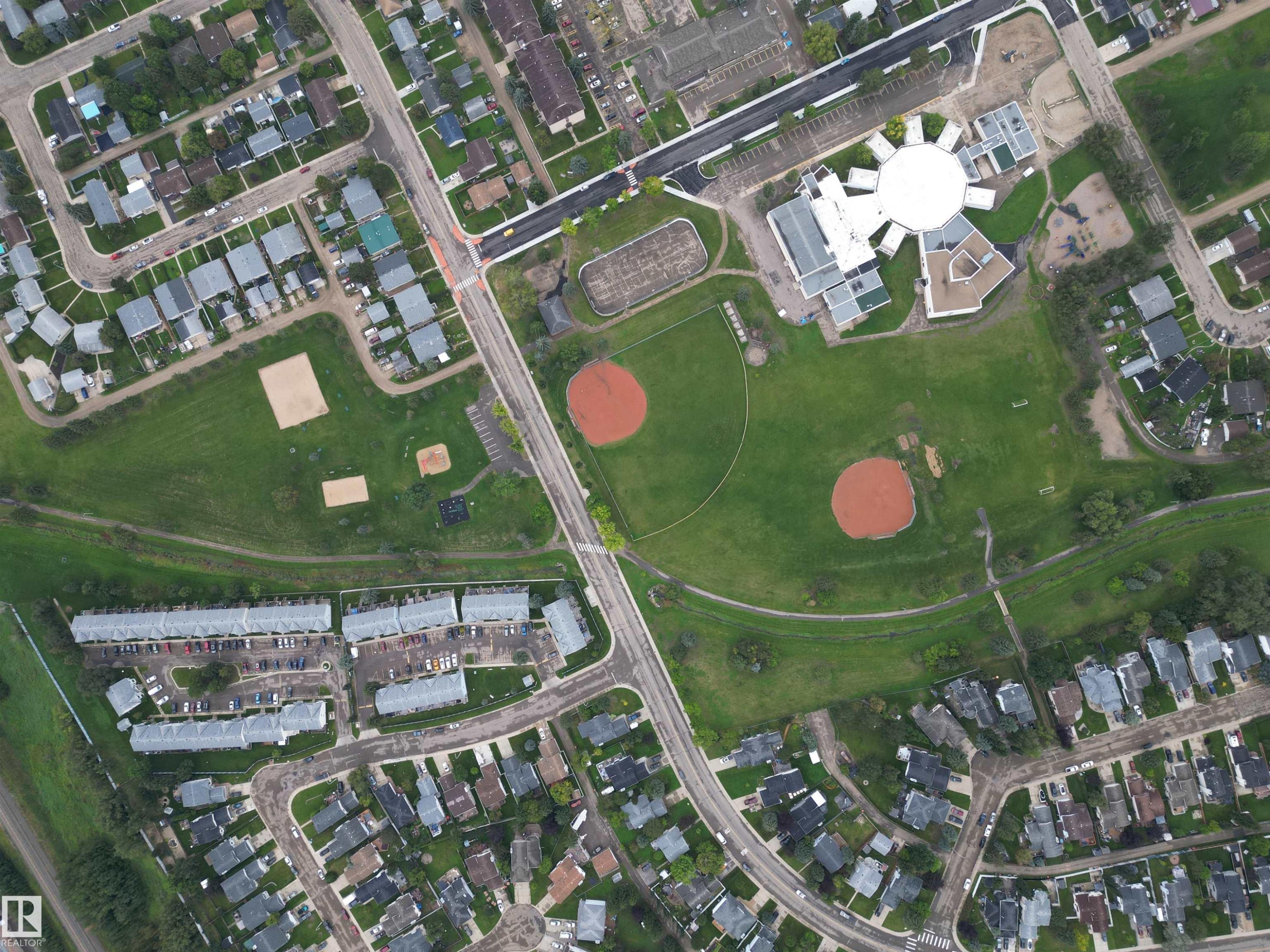 #122 5 Aberdeen Wy, Stony Plain, AB