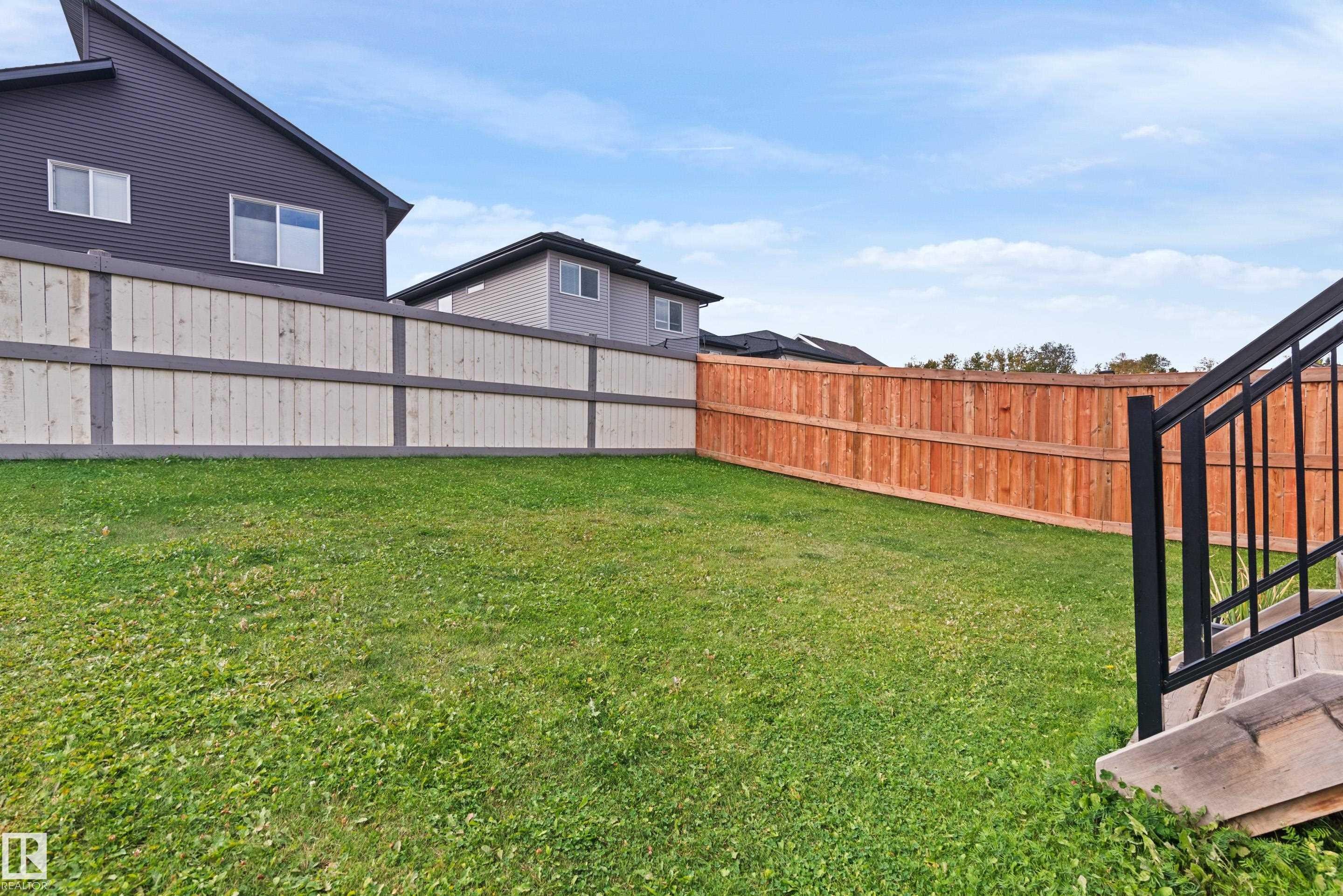 20731 99 Avenue Nw, Edmonton, AB