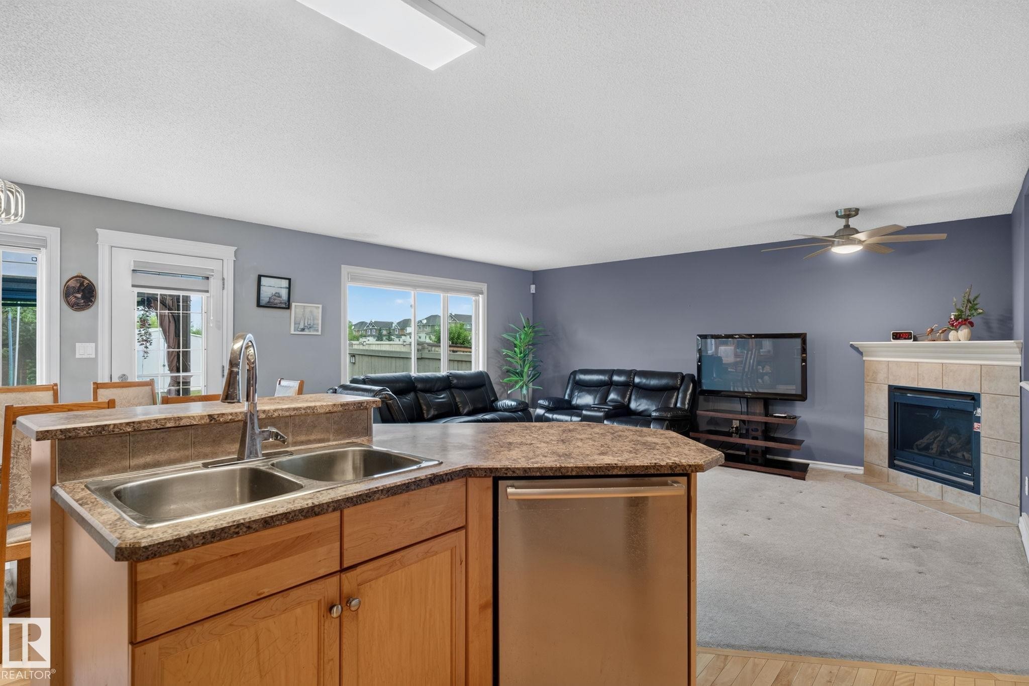 3224 26 Street Nw, Edmonton, AB