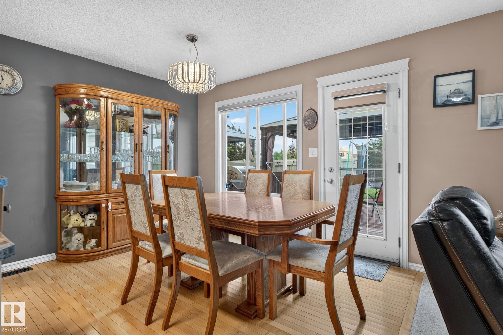 3224 26 Street Nw, Edmonton, AB