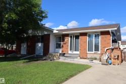 147 Garwood Crescent  Wetaskiwin, AB T9A 2X4